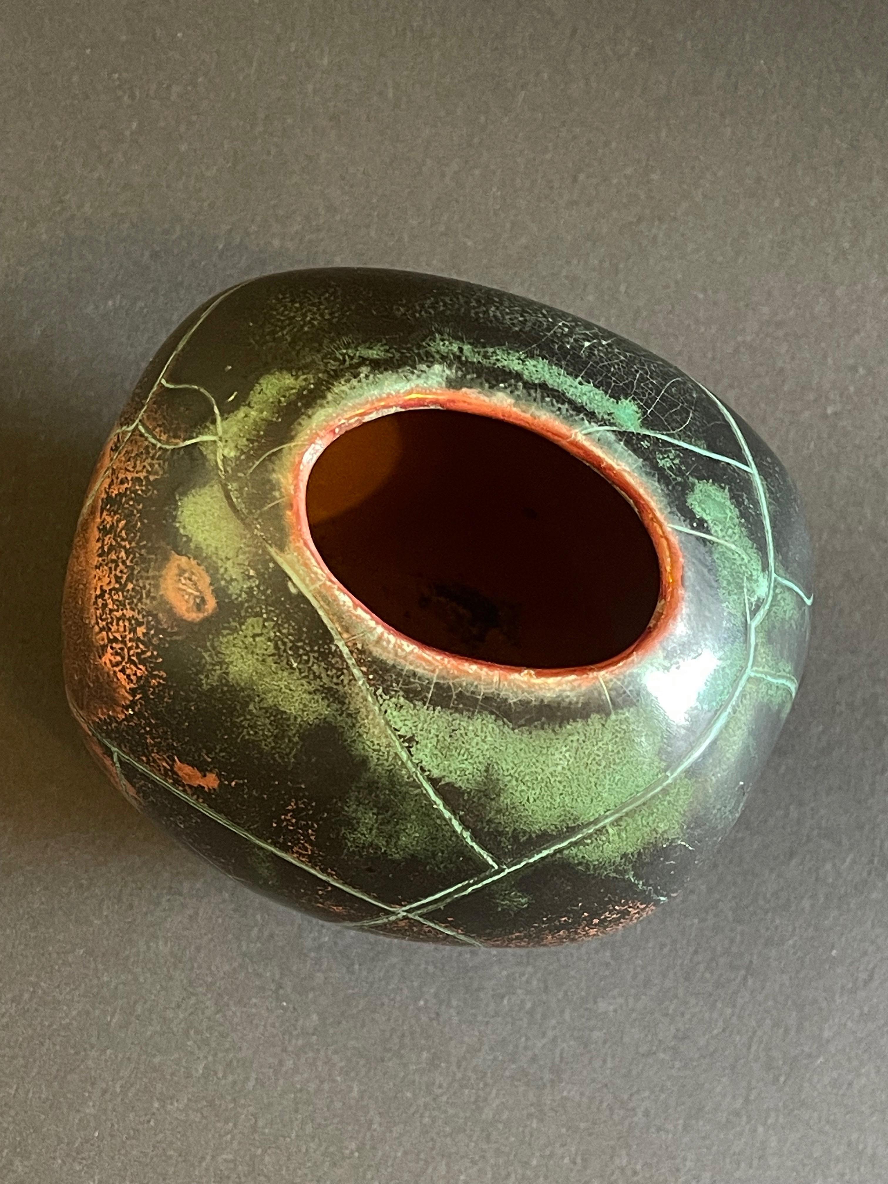 1930s Modern Chinese Vibe, Reduction Glaze by Paul Dresler, Grootenburg, Germany For Sale 1