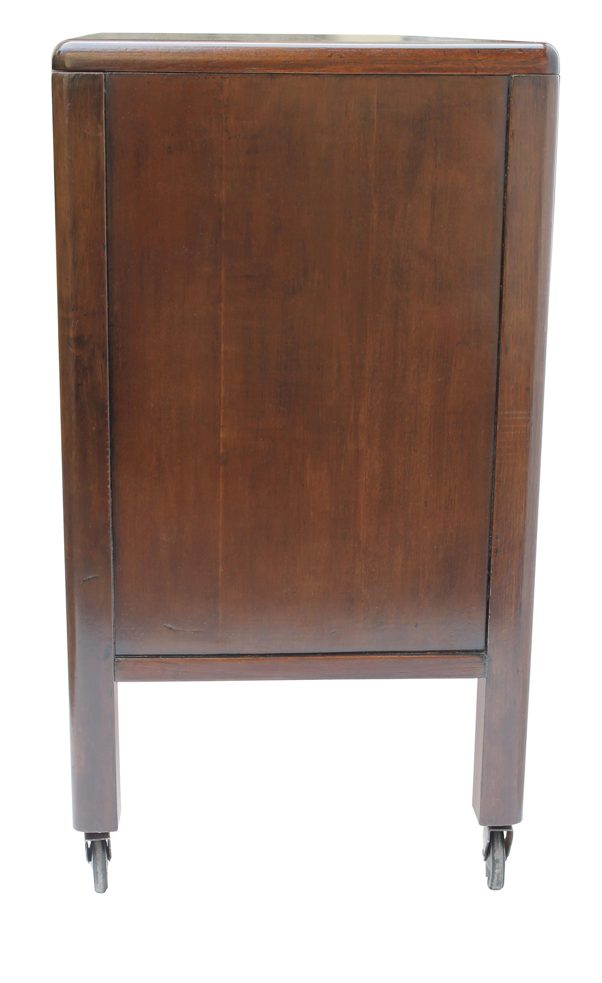 1930's Modernist Drink Cabinet Model D 625 by Thonet For Sale 4