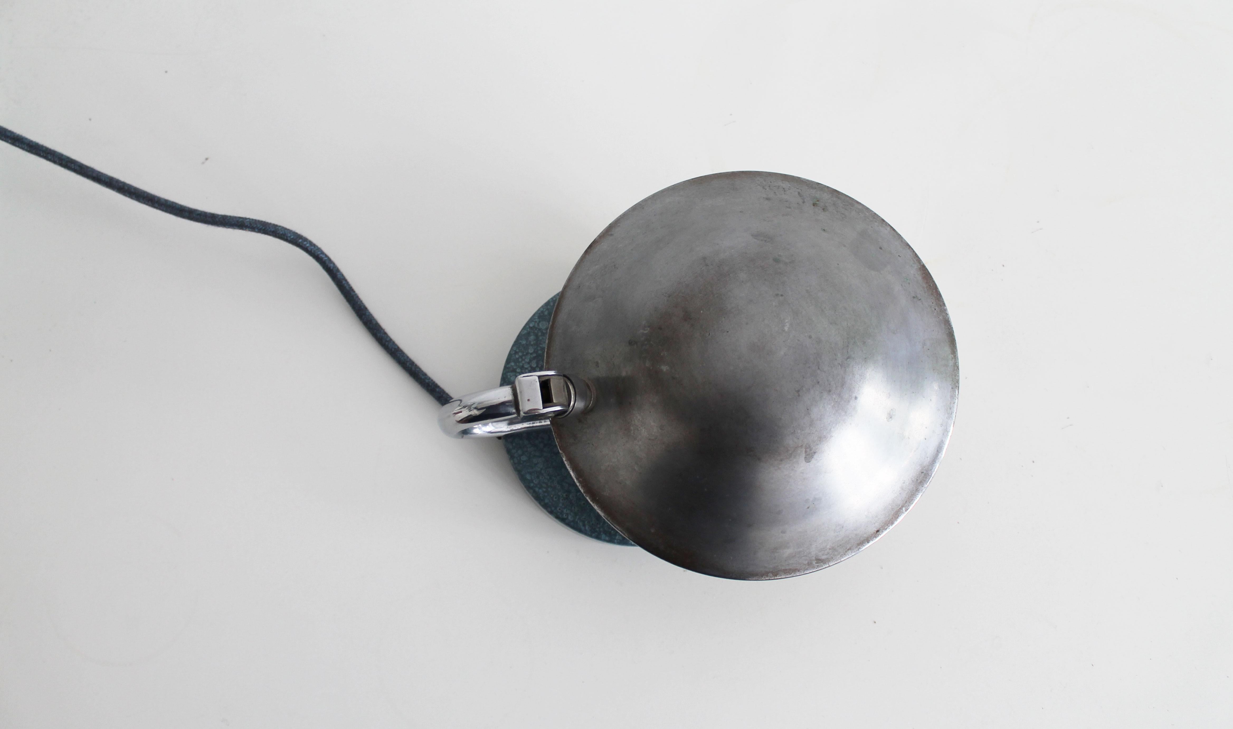 Milieu du XXe siècle Lampe de table moderniste des années 1930, type 3530, Carl Jucker pour Napako en vente