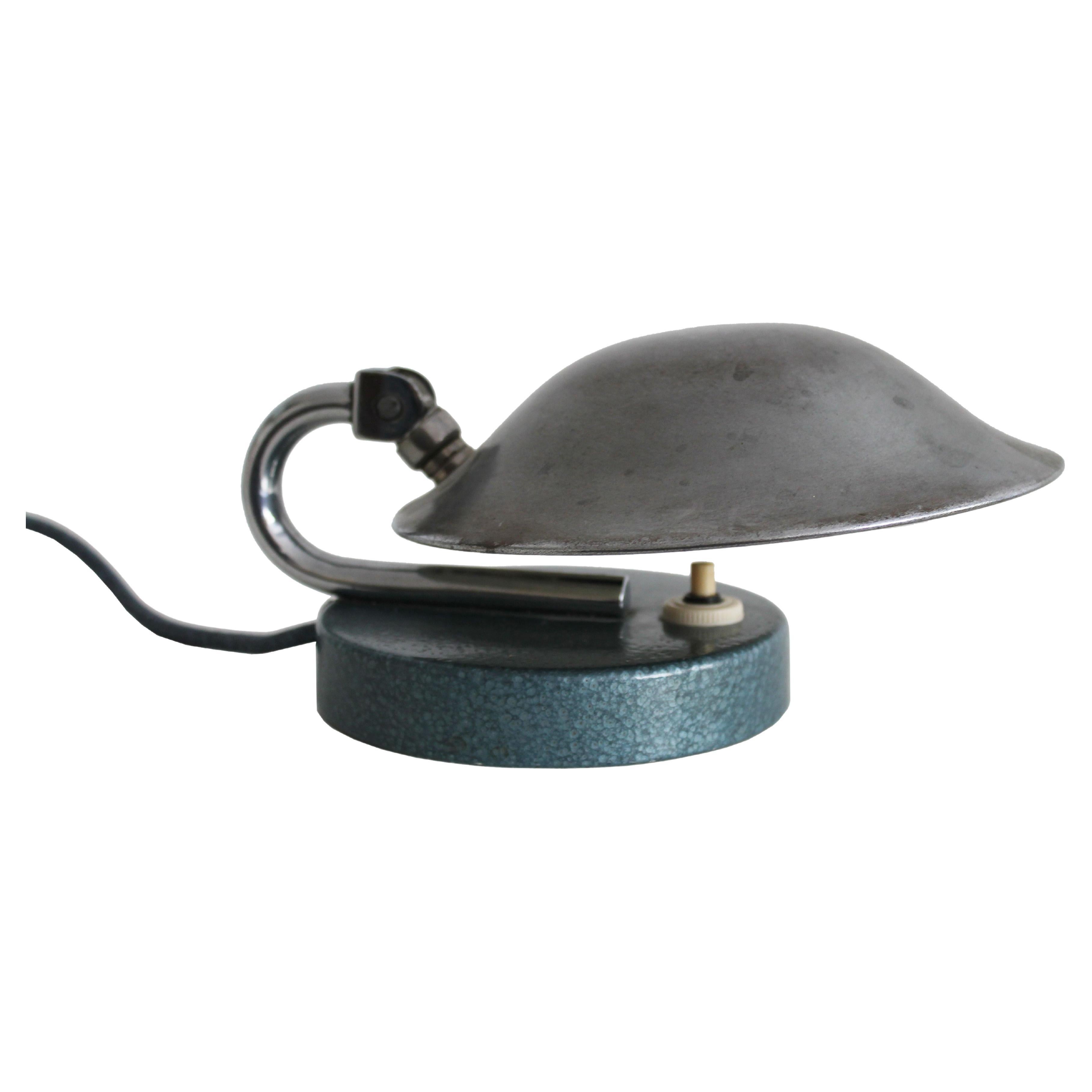 Lampe de table moderniste des années 1930, type 3530, Carl Jucker pour Napako