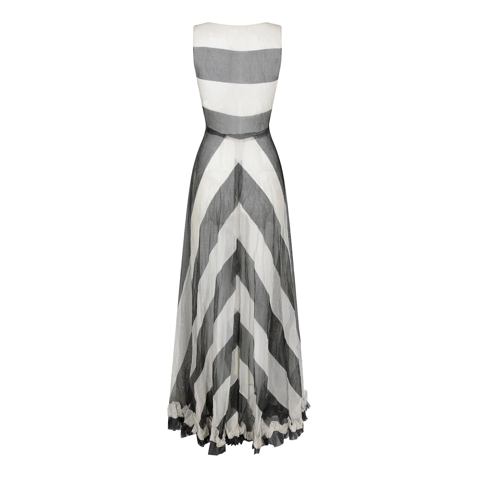 Gray 1930s Monochrome Chevron Pattern Tulle Dress For Sale