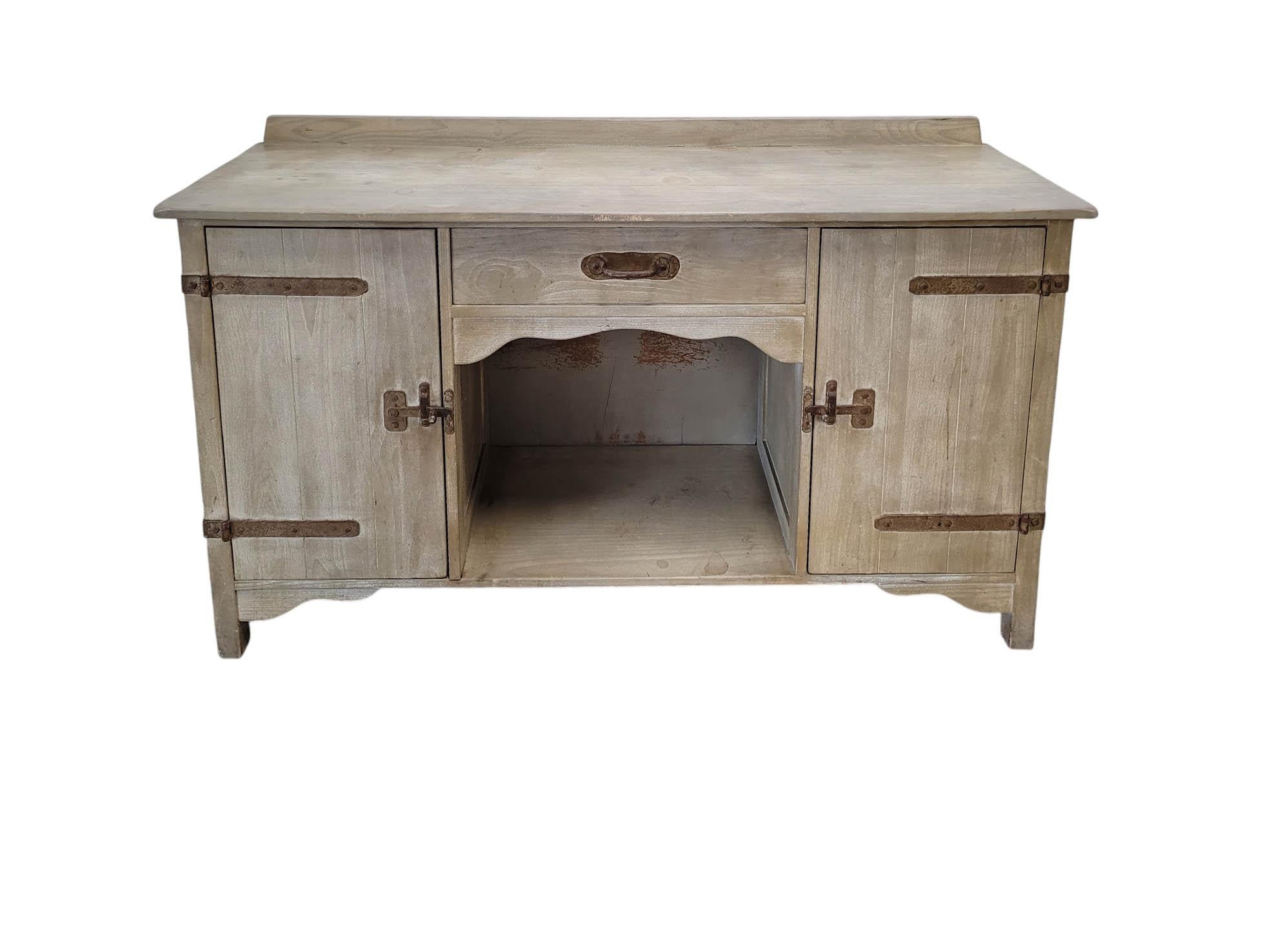 Mid-20th Century 1930s Monterey Credenza in Straw Ivory For Sale