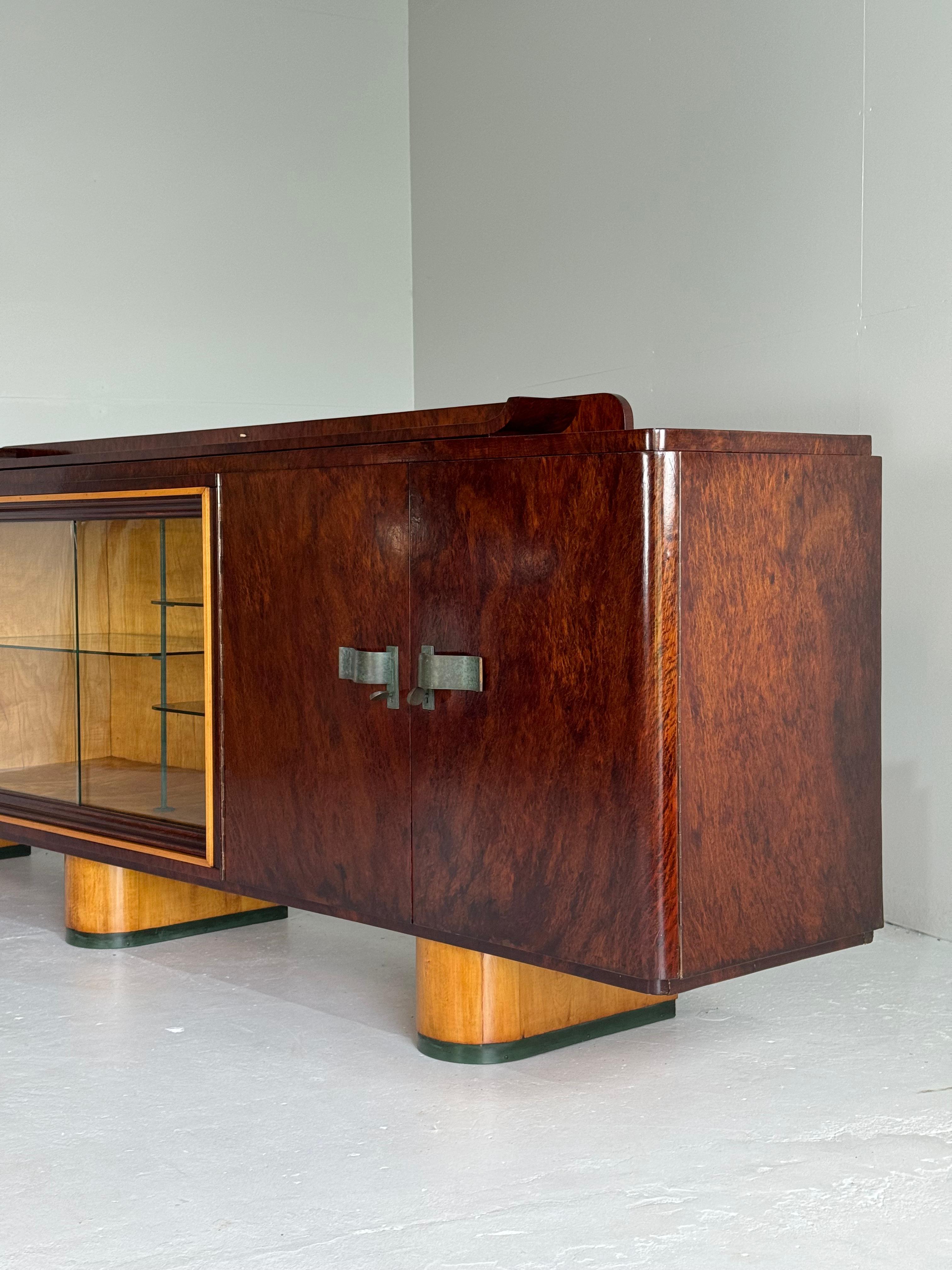 1930s Monumental art deco mahogany sideboard For Sale 5