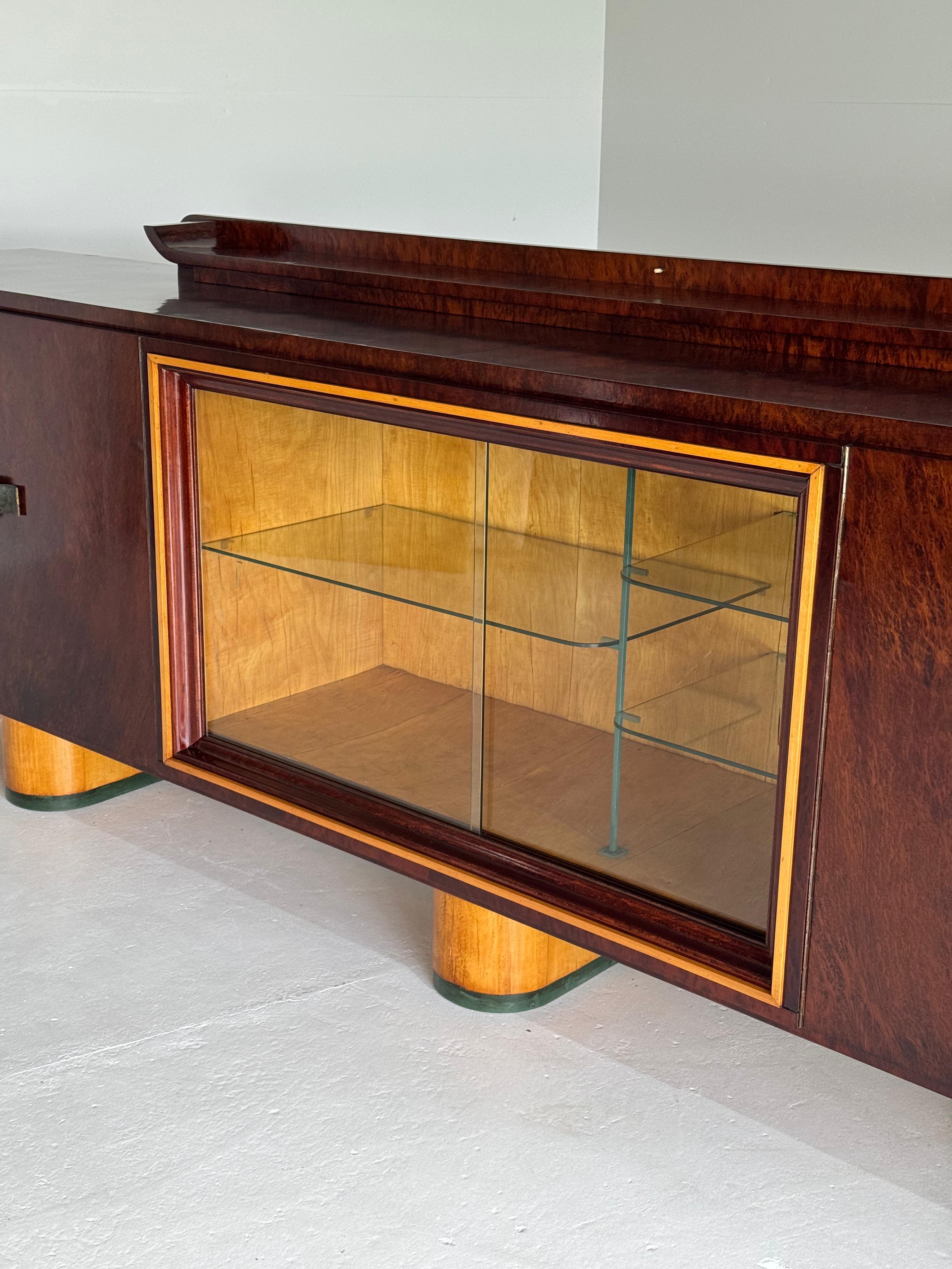 1930s Monumental art deco mahogany sideboard For Sale 7