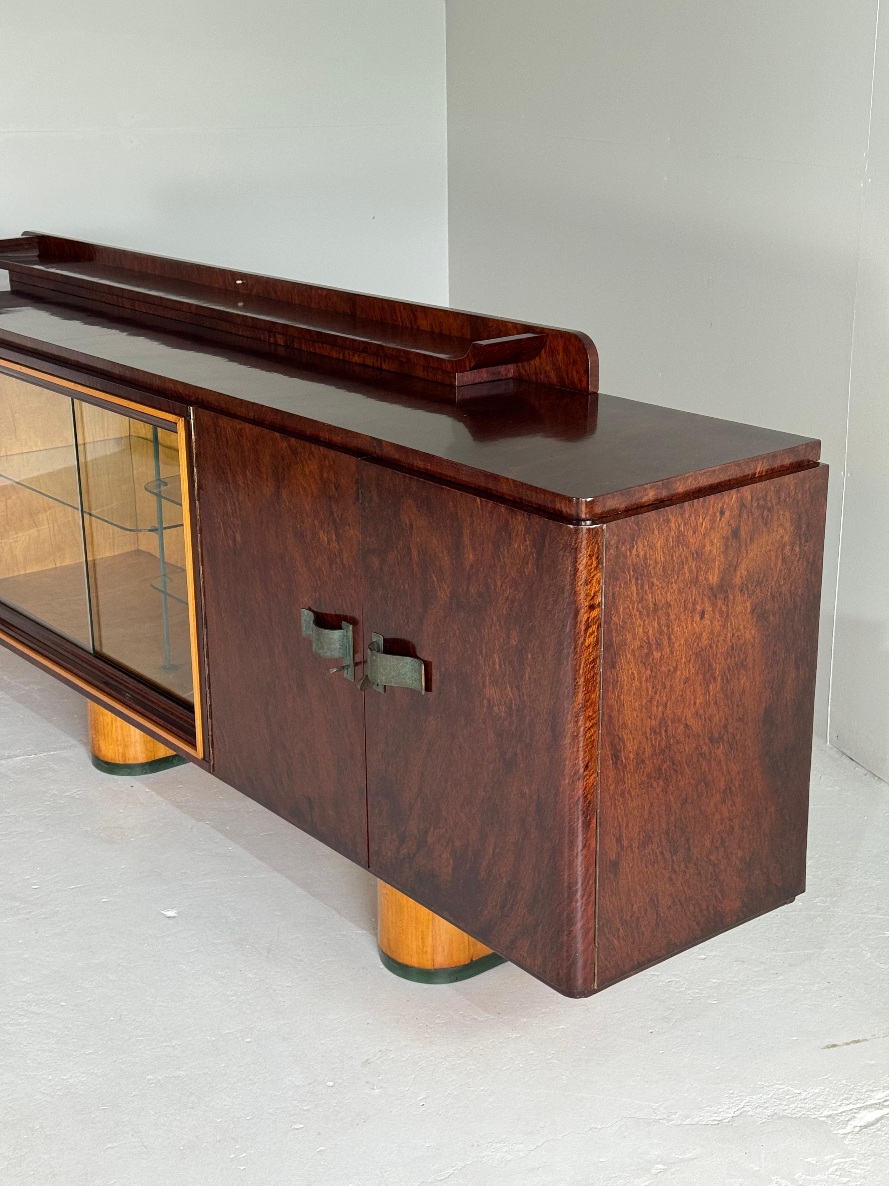 1930s Monumental art deco mahogany sideboard For Sale 4