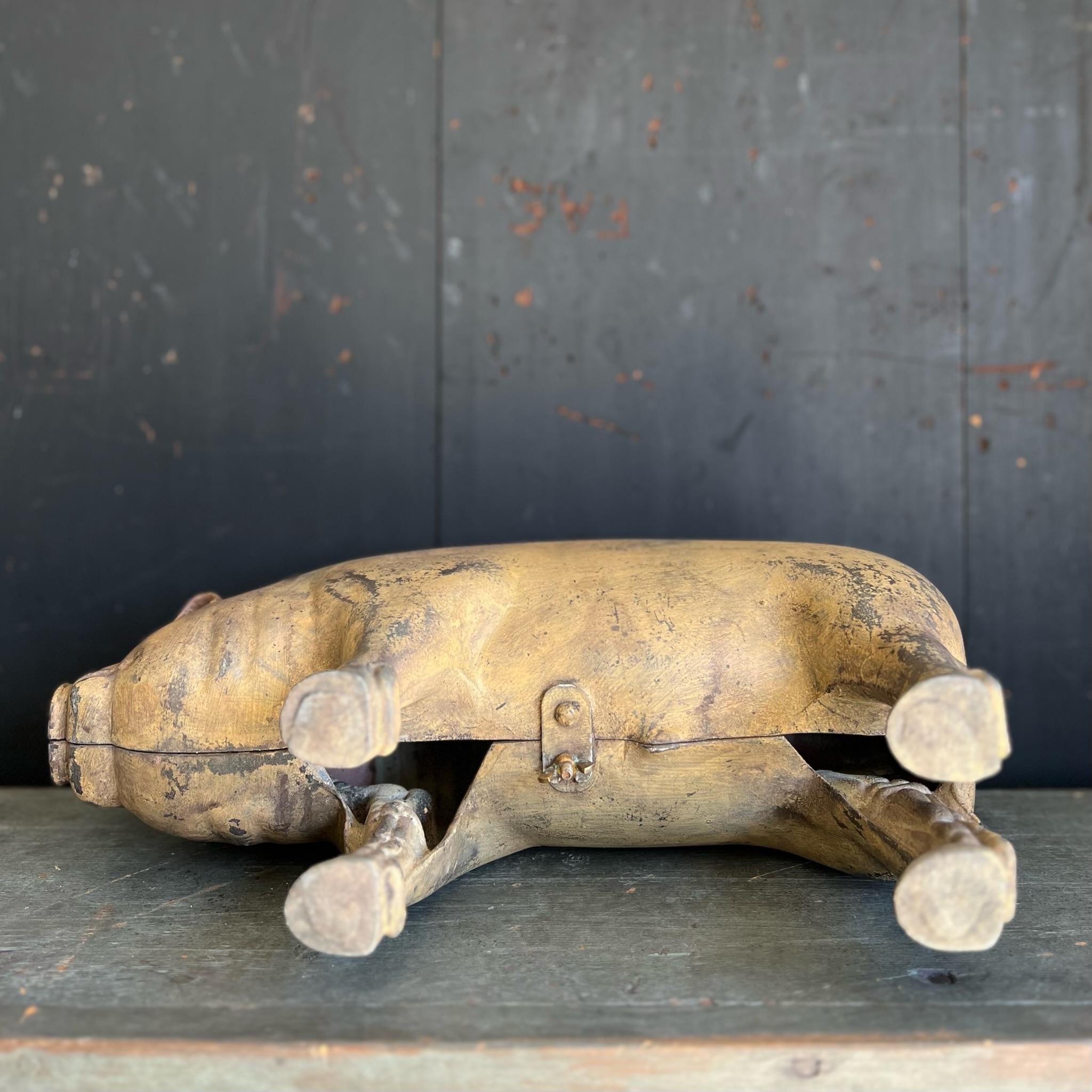 Calco Figura di venditore di maiali anatomici in ghisa della Moorman Farm Feeds del 1930 in vendita