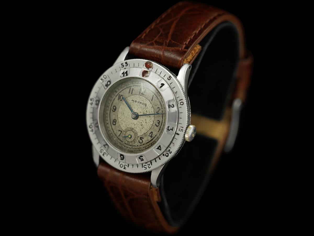 1930's Movado Vintage Mens Stainless Steel Elapsed Time Pilots Watch In Good Condition For Sale In Suwanee, GA
