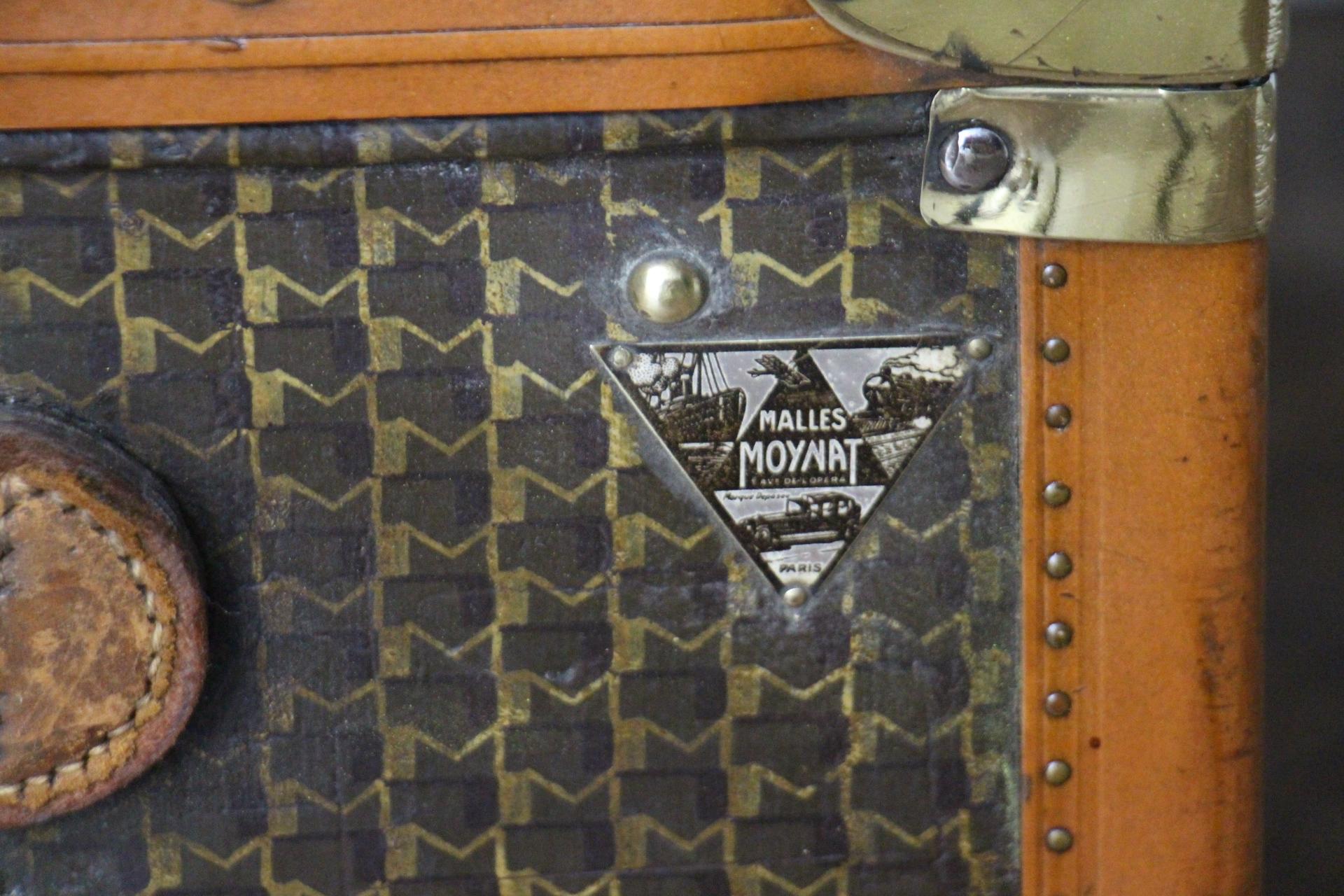 1930's Moynat Trunk with M Pattern, 90 cm Moynat Steamer Trunk, Moynat Trunk in vendita 1