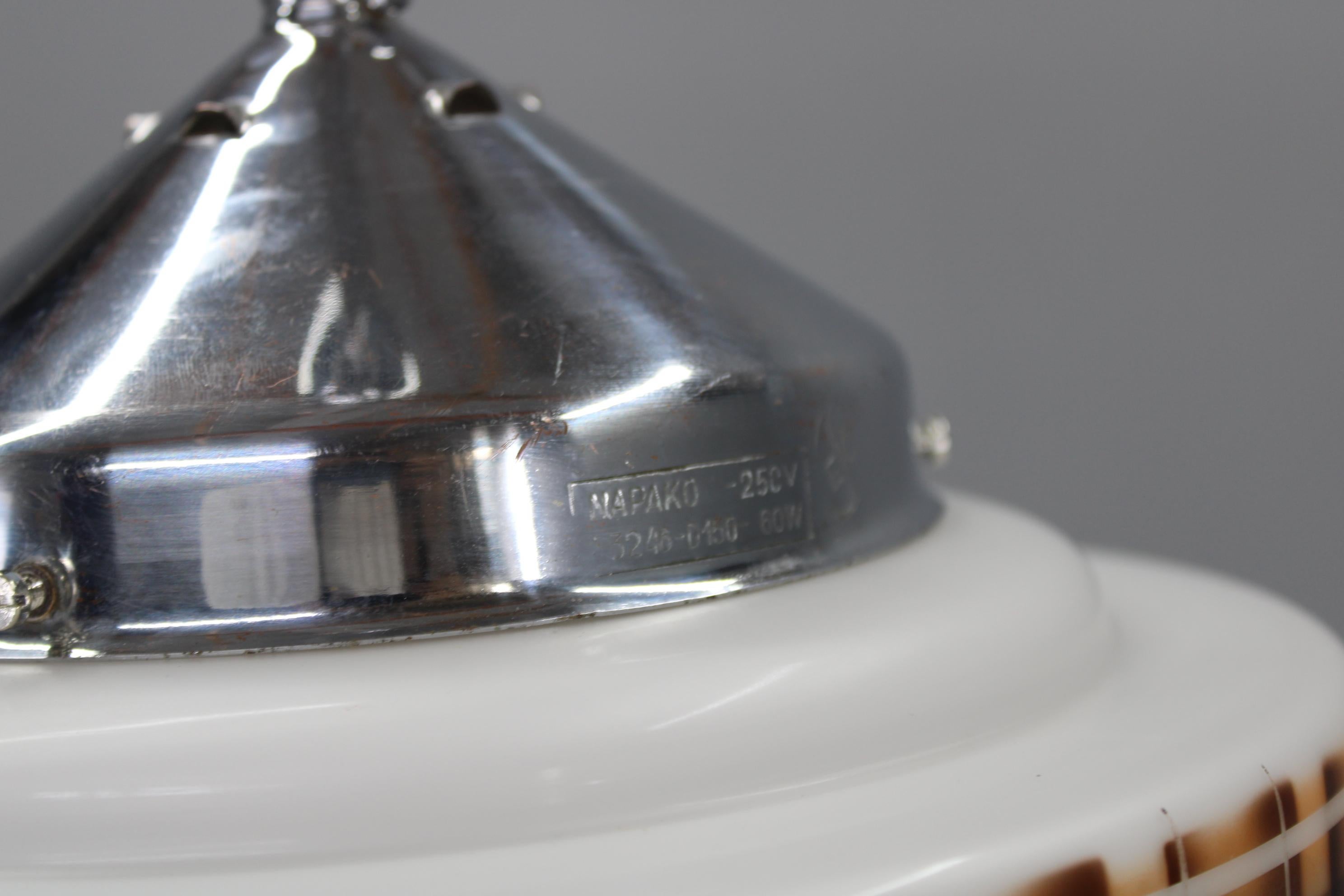 Mid-20th Century 1930s NAPAKO Art Deco Pendant Light in Chrome and Glass, Restored, New Wiring For Sale