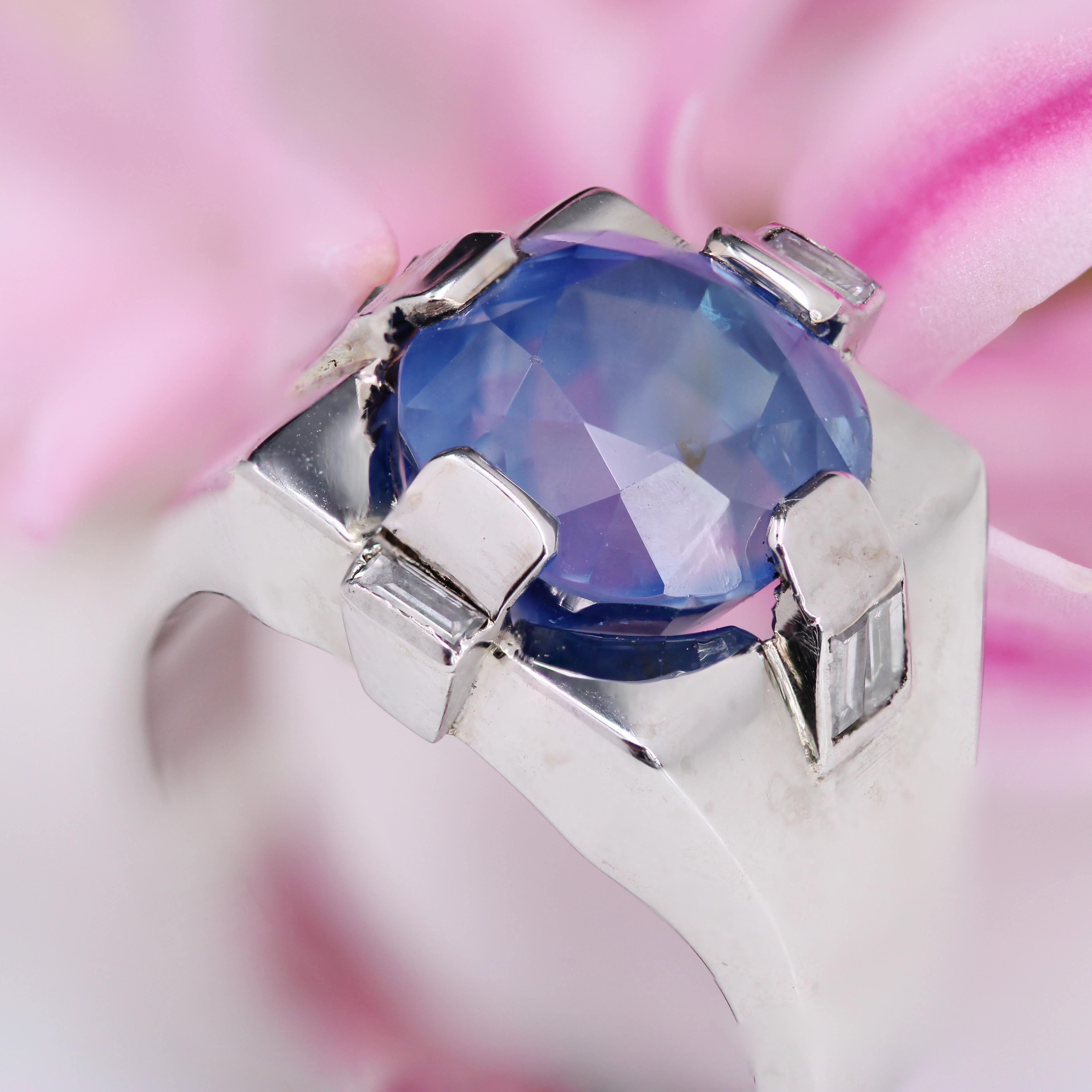 1930s Natural 9.36 Carat Ceylon Sapphire Diamond Art Deco Signet Ring For Sale 5