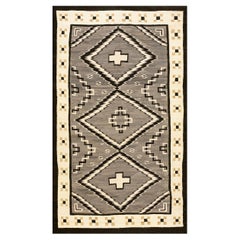 Amerikanischer Navajo-Teppich aus den 1930er Jahren ( 4''8'''' x 7''9'''' - 142 x 236 )