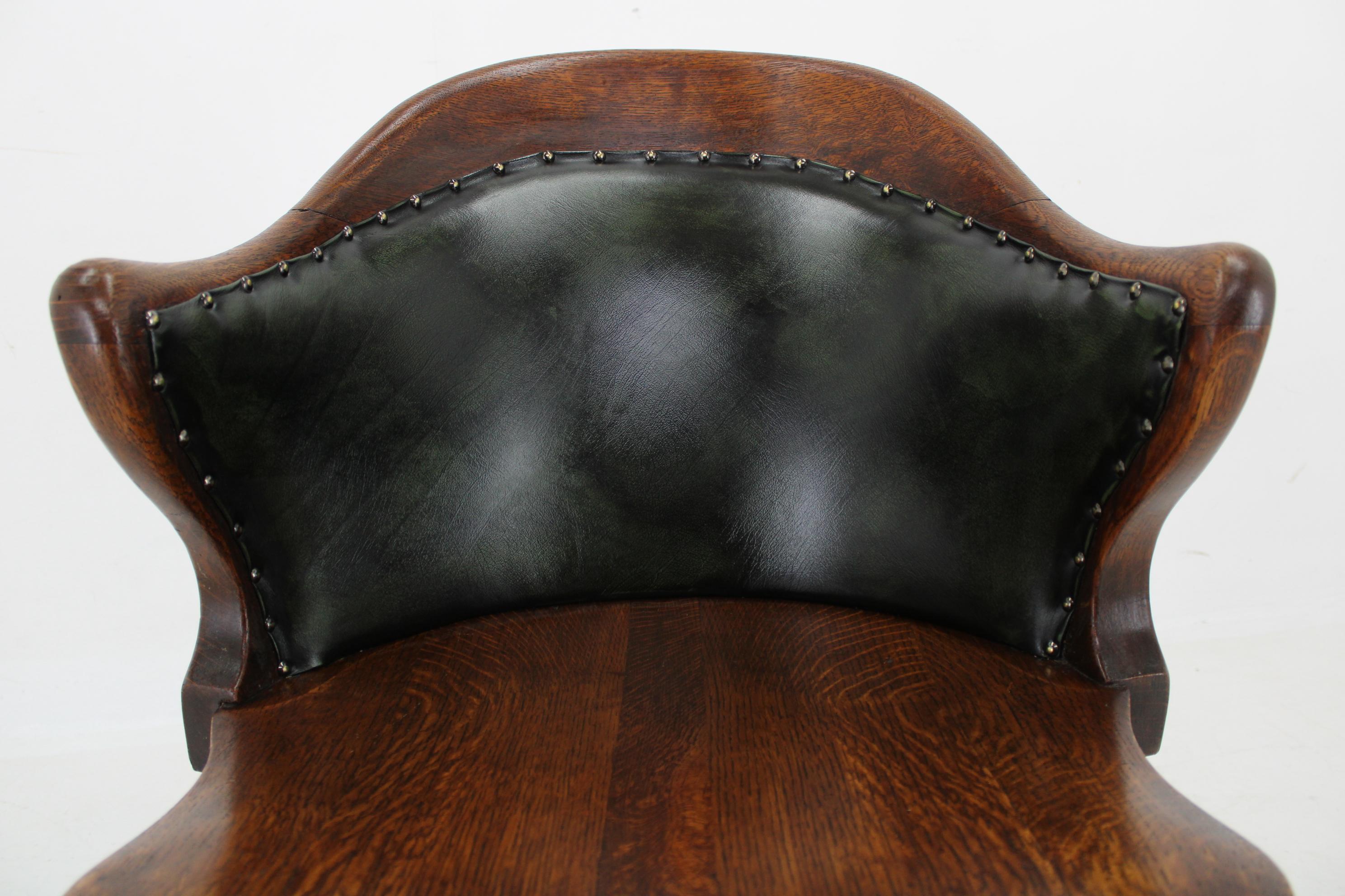 1930s Oak Desk Reclining Chair in Green Leather, Germany For Sale 5