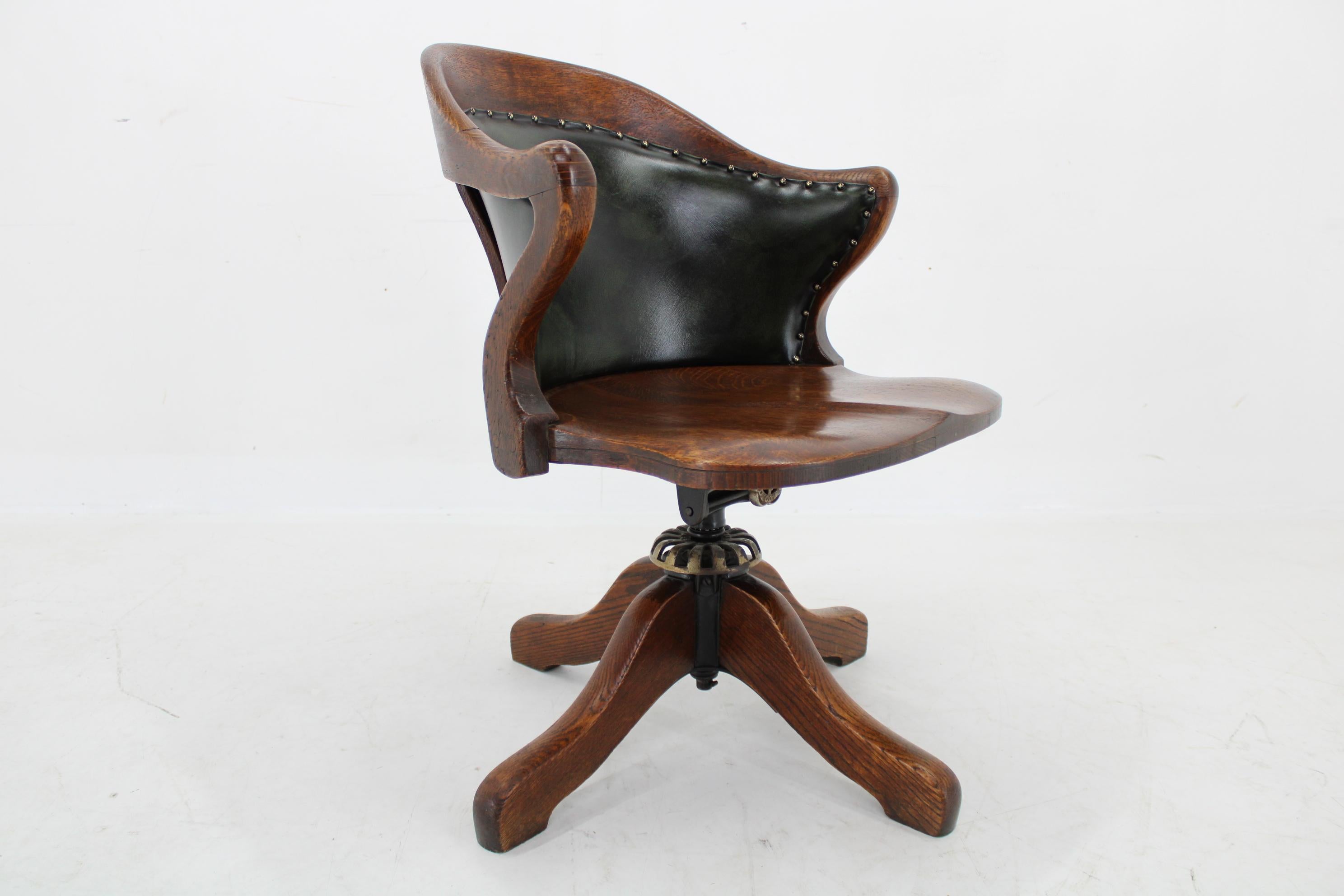Art Deco 1930s Oak Desk Reclining Chair in Green Leather, Germany For Sale