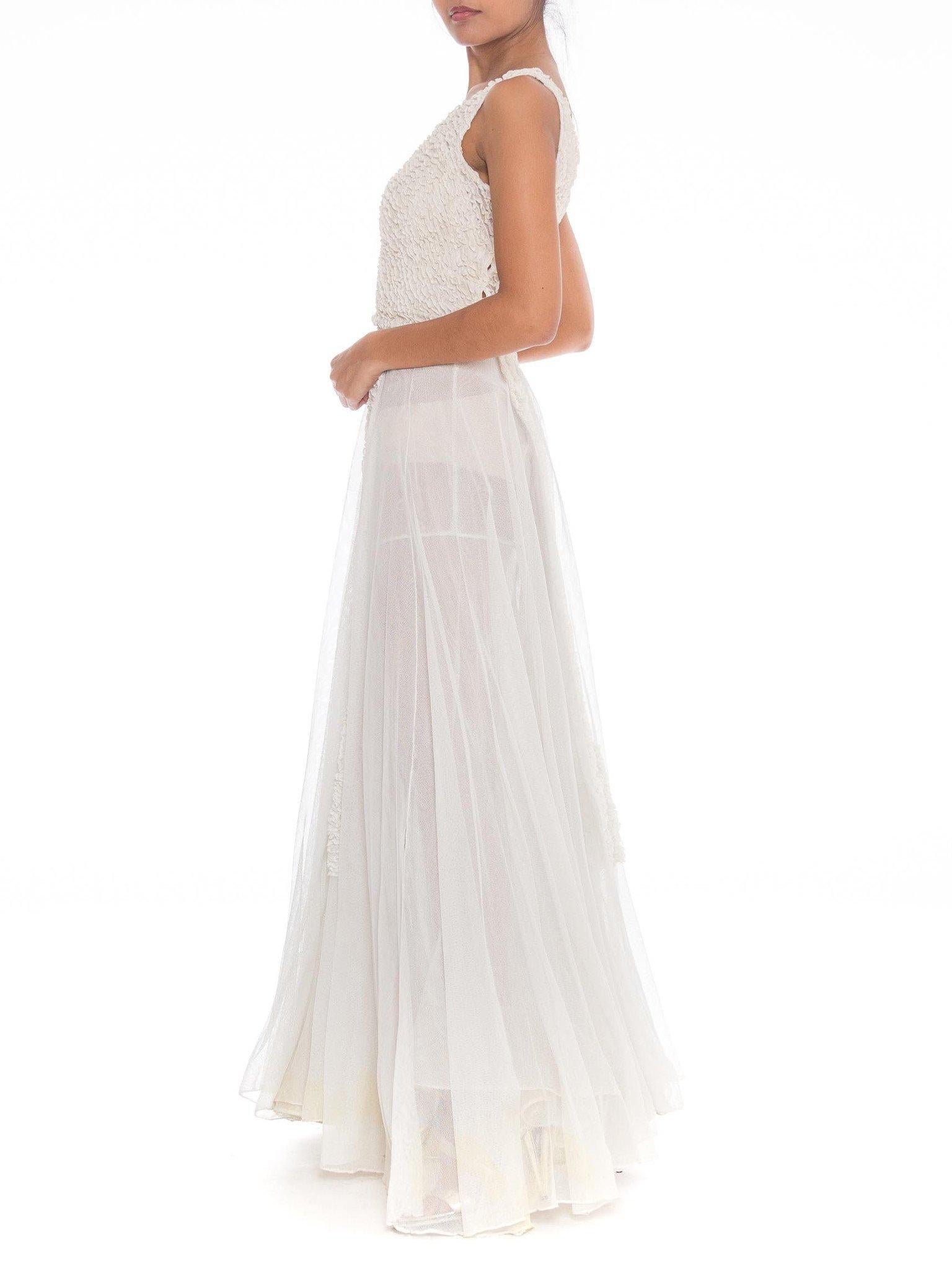 Robe en filet de coton et rayonne blanc cassé avec jupe à double épaisseur des années 1930 en vente 2