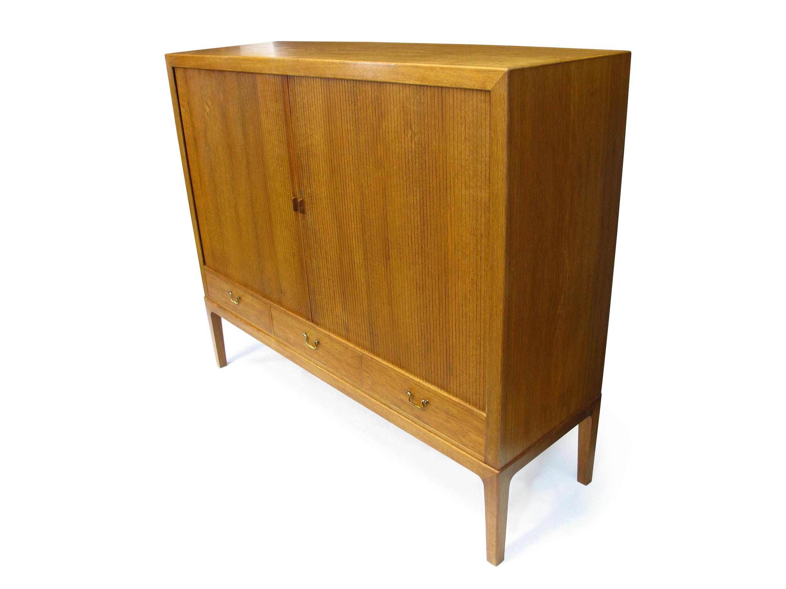 Oiled 1930s Ole Wanscher Oak Sideboard Cabinet For Sale