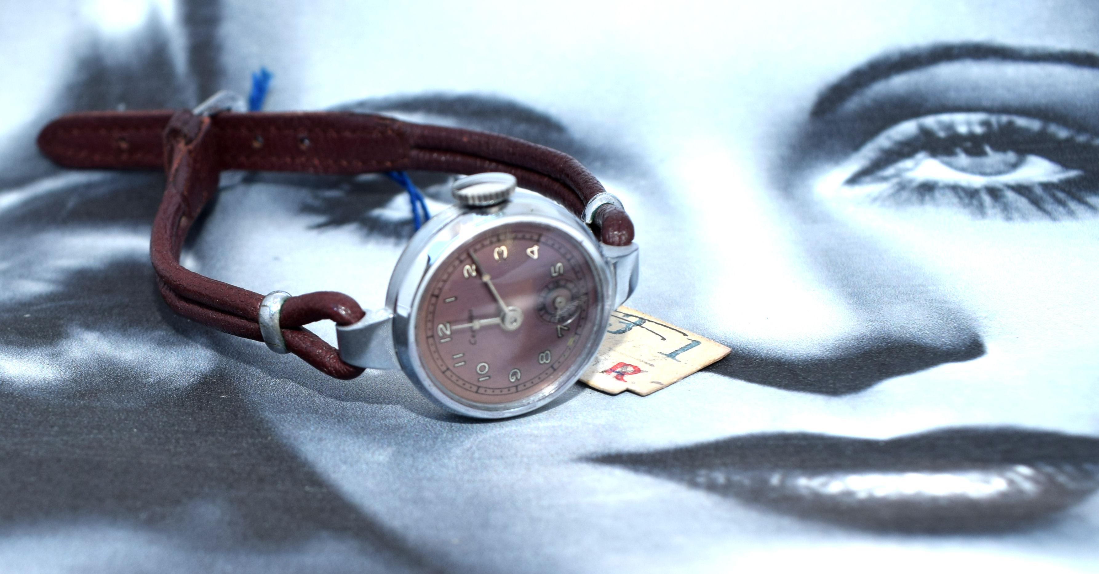 certina new art watch