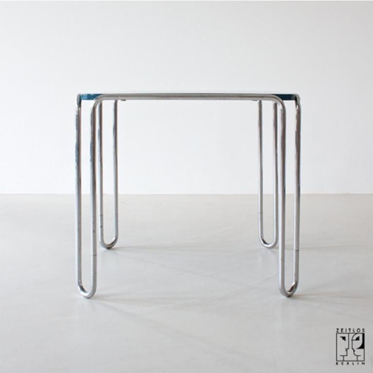 German 1930s original Bauhaus table by  Marcel Breuer  Model B10 manufactured by Thonet For Sale
