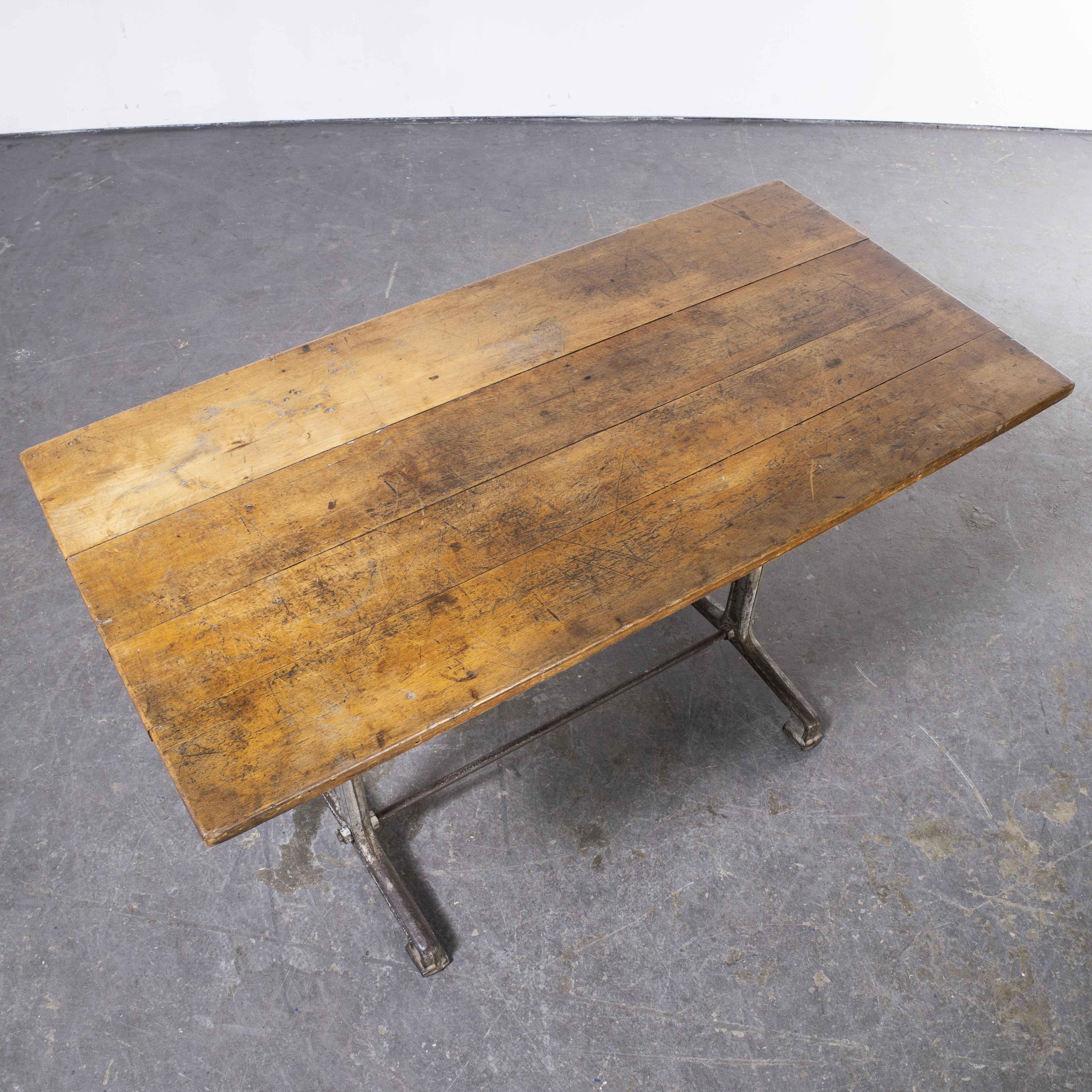 Metal 1930's Original Cast Base Fischel Bistro Dining Table '1486.4' For Sale