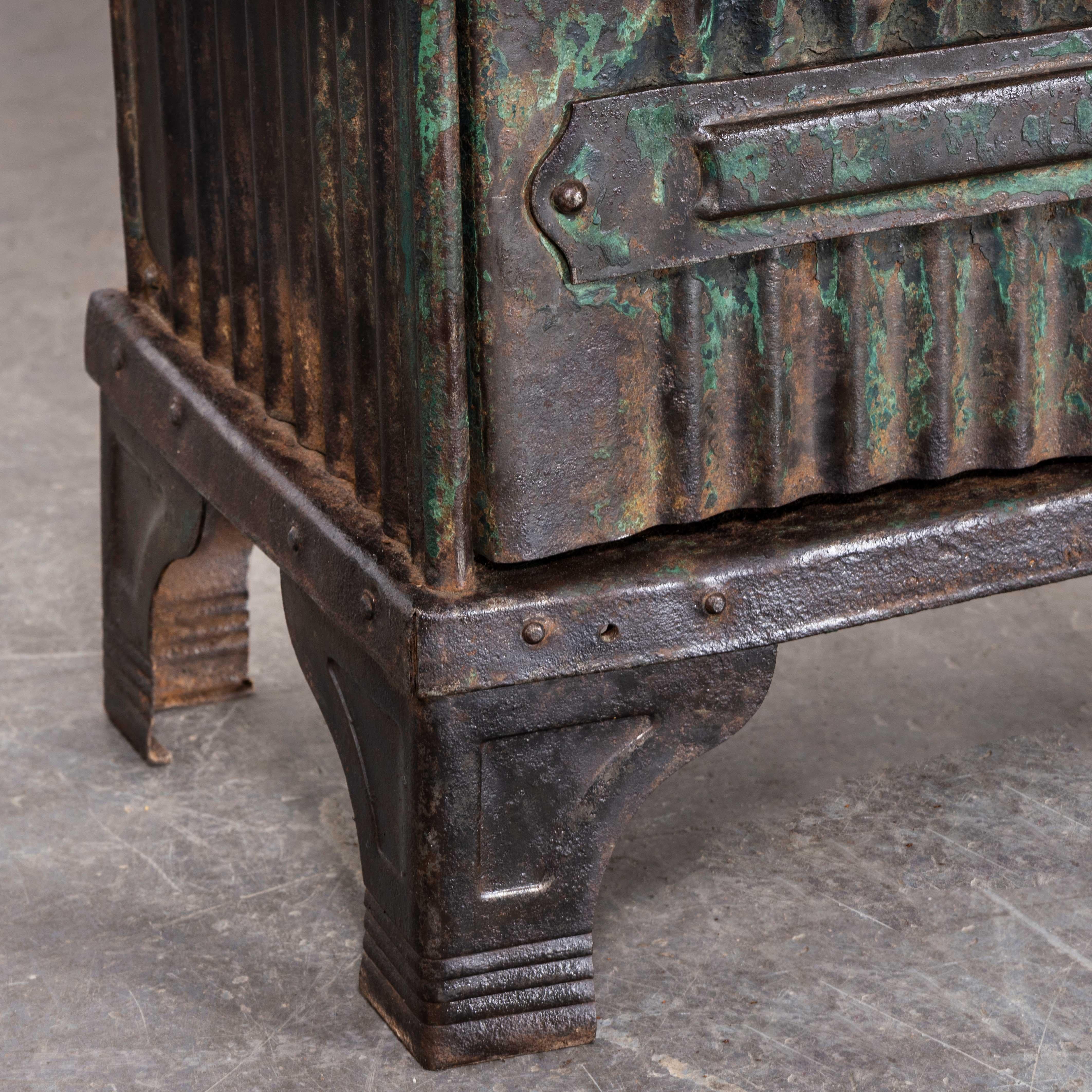 Mid-20th Century 1930s Original Forge De Strasbourg, Strafor, Green Five Door Locker For Sale