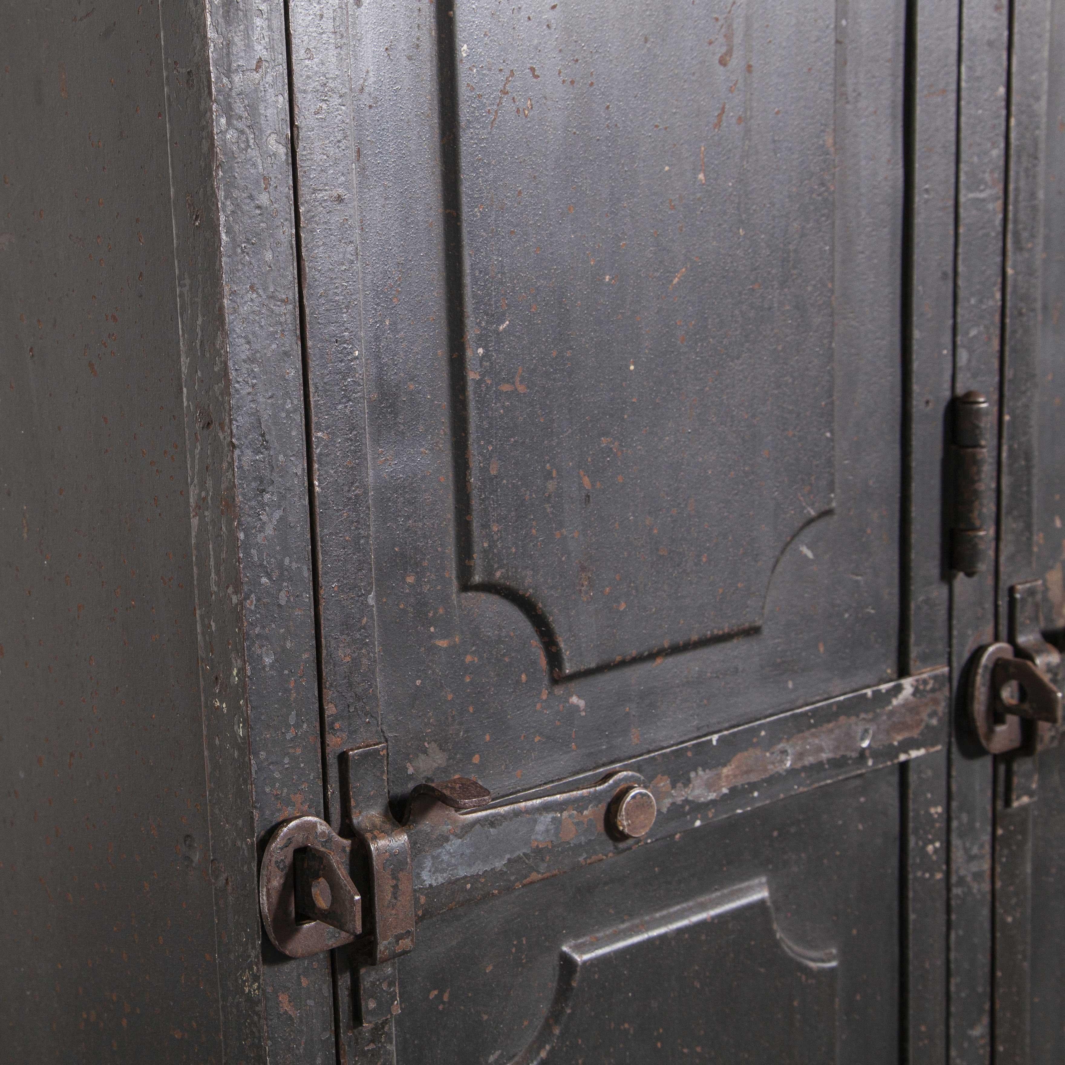 1930s Original French Metal Four-Door Locker by Gantois 4