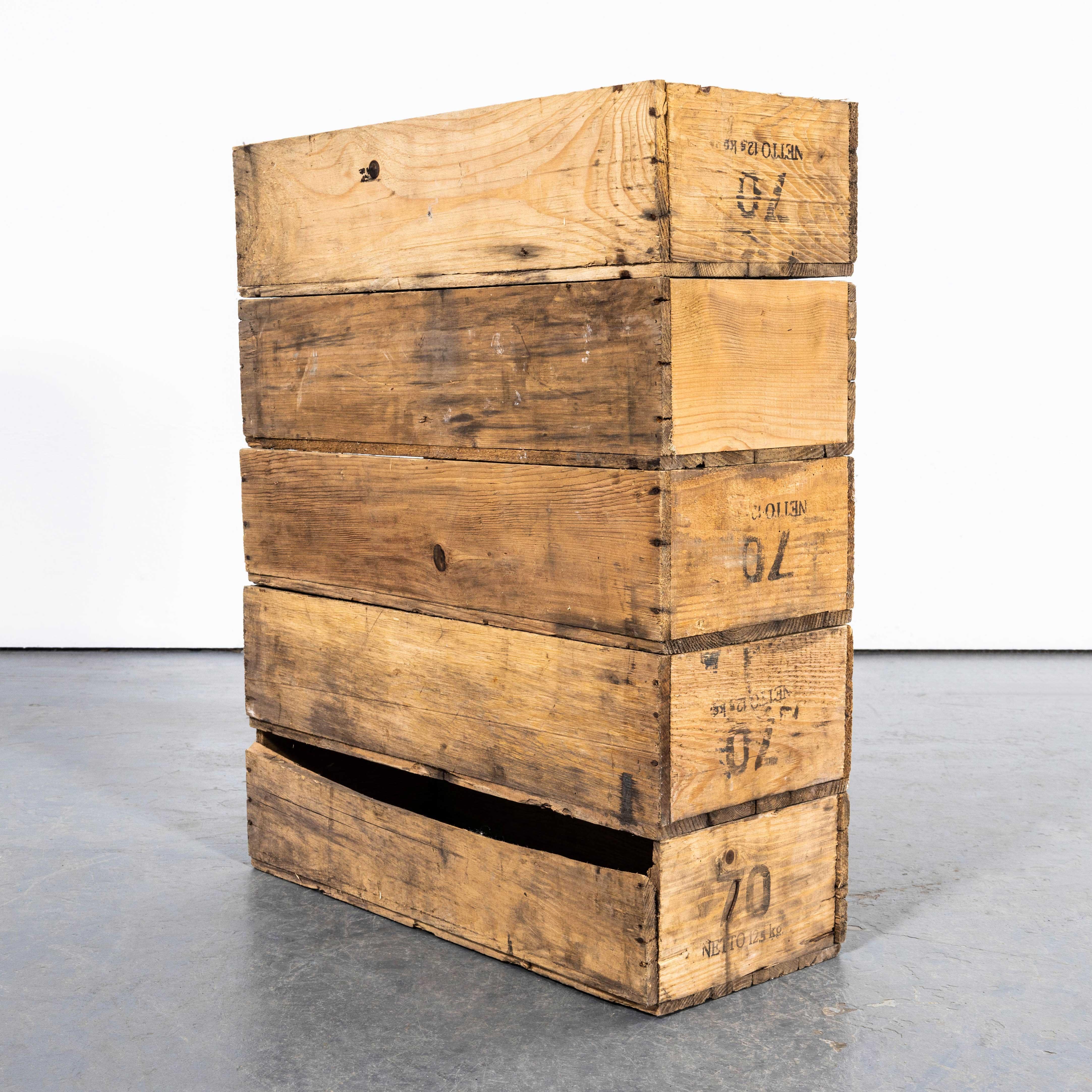 1930's Original Fruit Shipping Export Crates - Set Of Five For Sale 1
