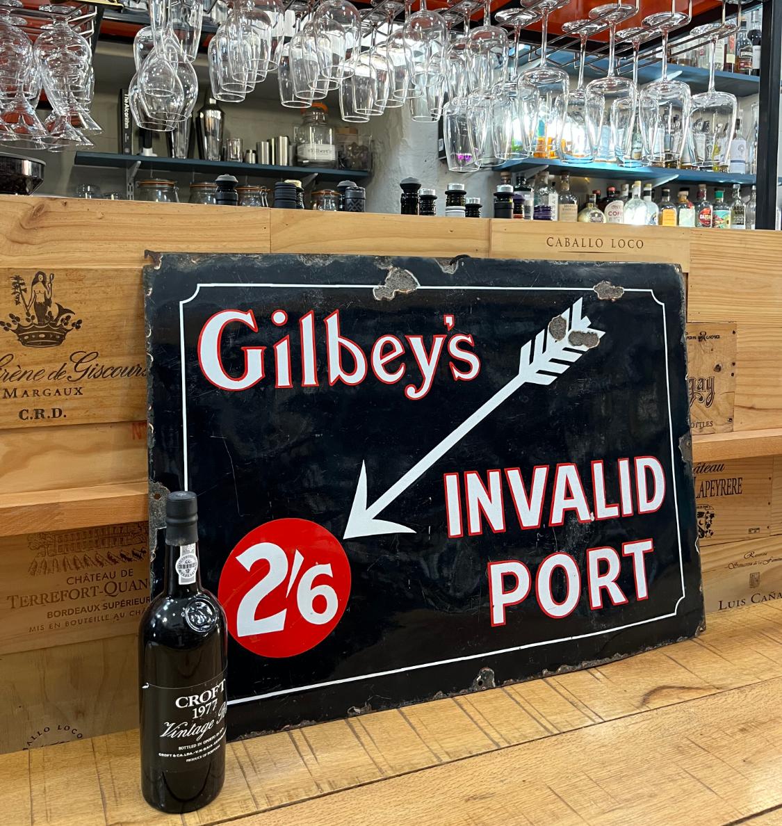 1930s Original Gilbeys Invalid Port Enamel Advertising Pub Garden Bar Sign im Angebot 6