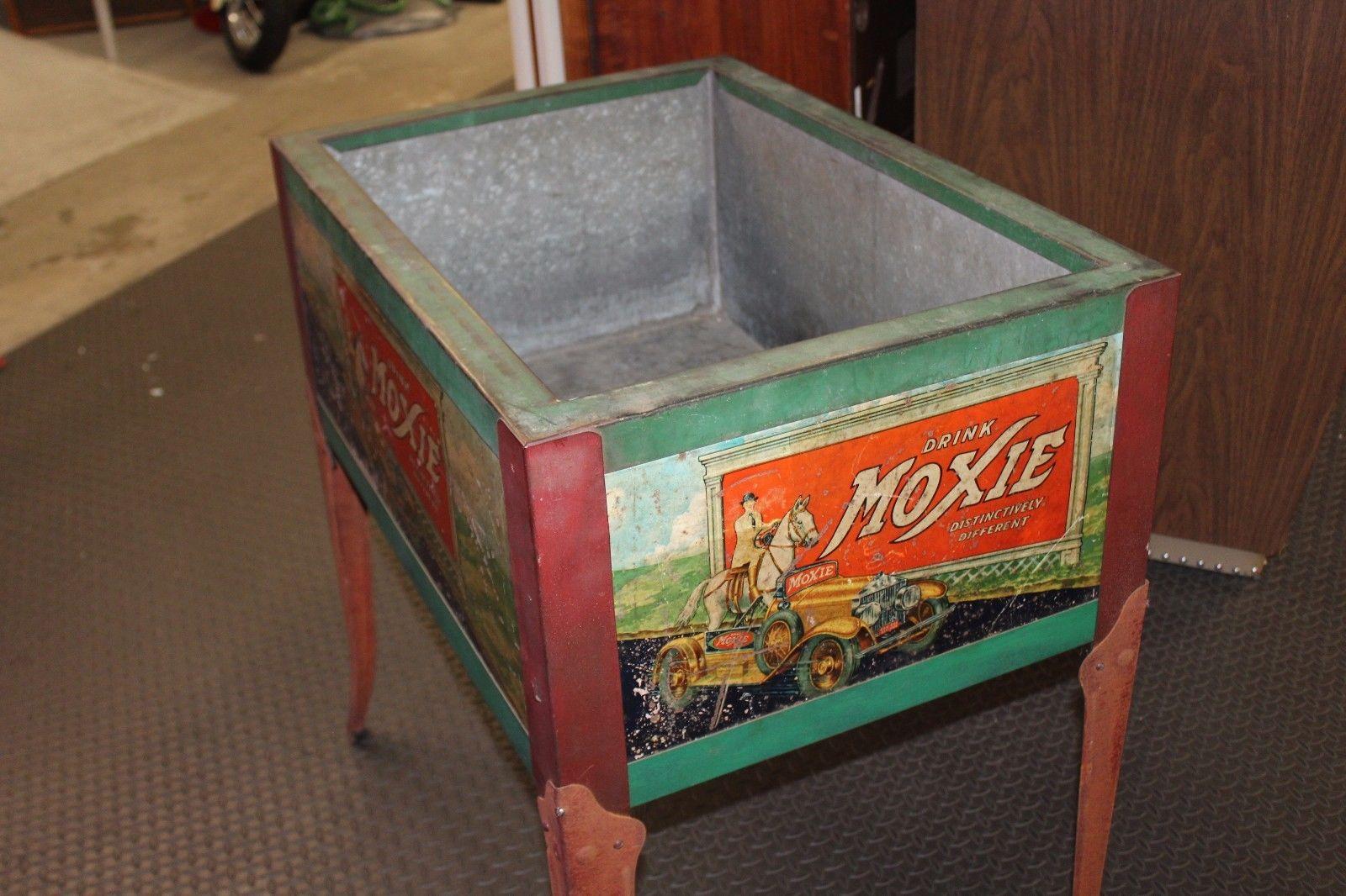 1930s Original Moxie Soda Tin Ice Chest Cooler In Fair Condition For Sale In Orange, CA