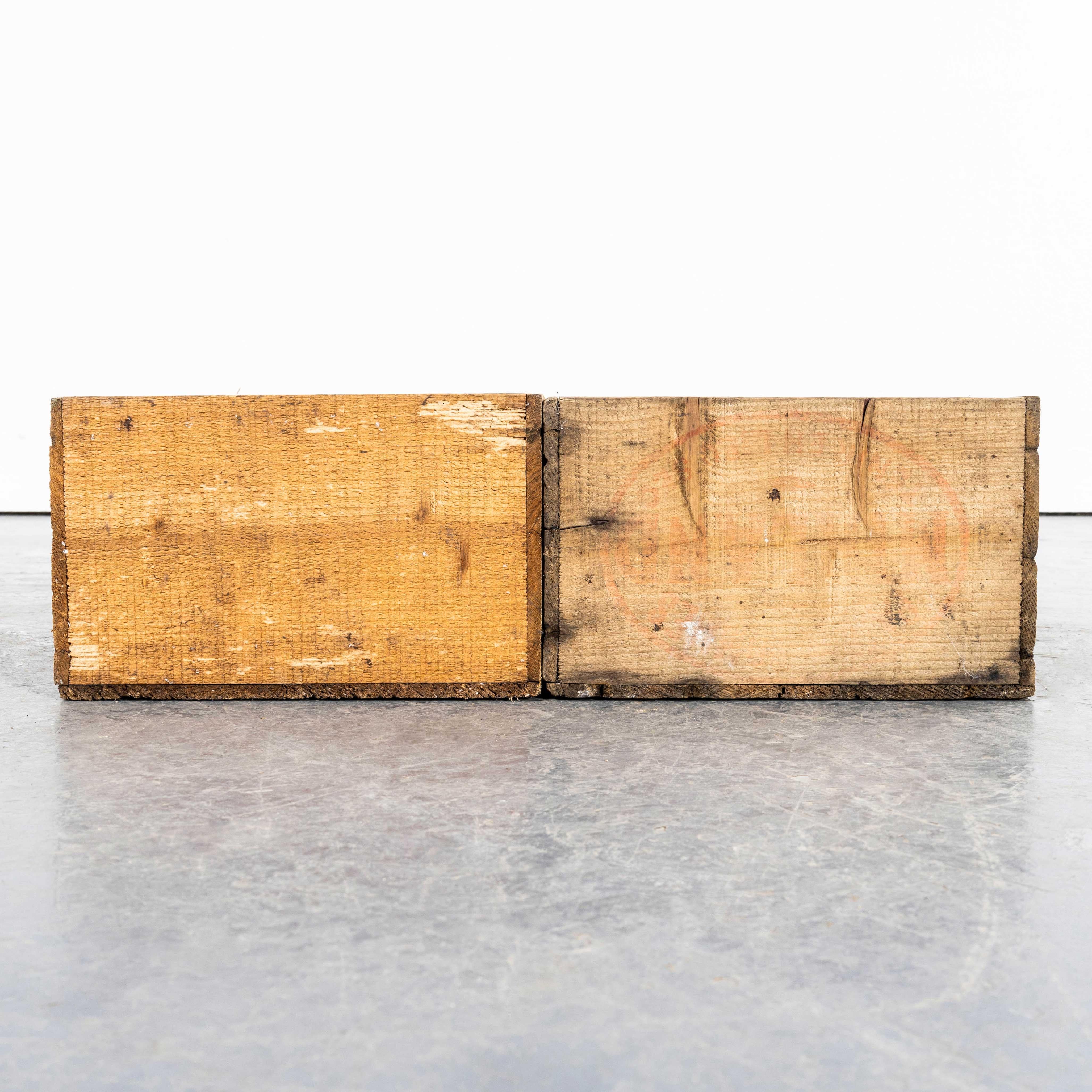 1930's Original Shipping Export Crates Mirland - Pair In Good Condition In Hook, Hampshire