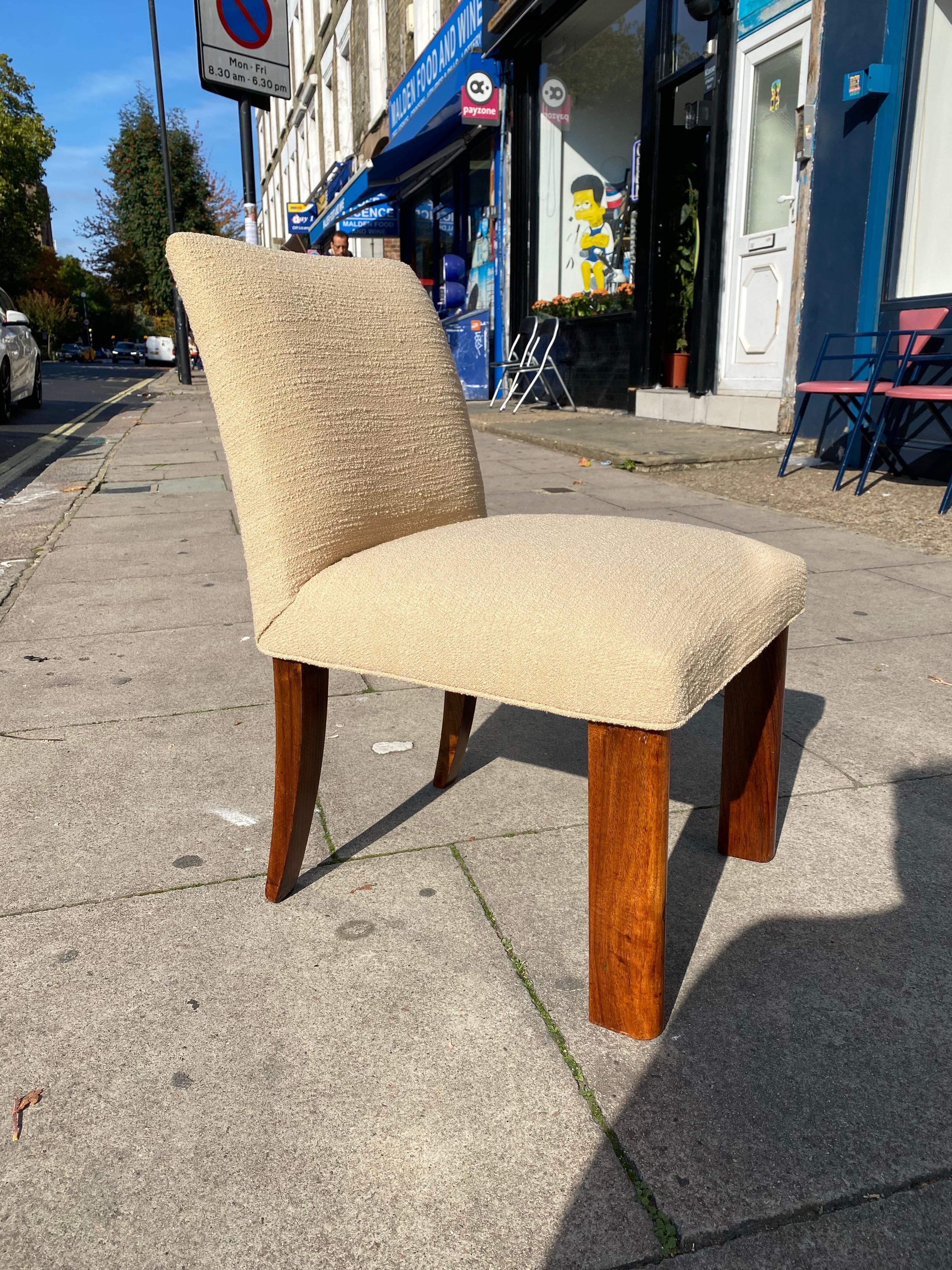 1930 Osvaldo Borsani attribuito a una sedia in legno di palissandro, lana, Italia Art Déco in vendita 6