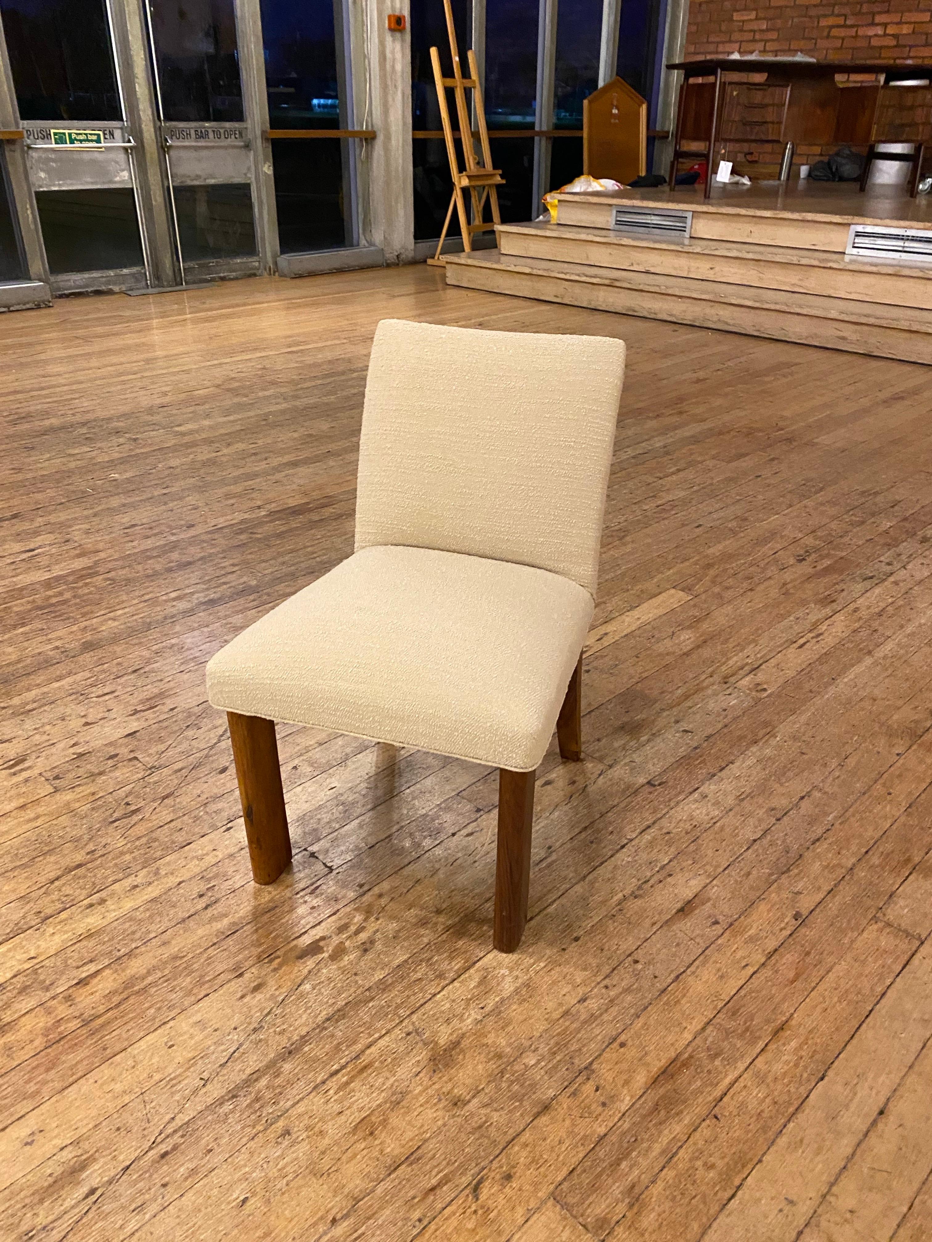 1930 Osvaldo Borsani attribuito a una sedia in legno di palissandro, lana, Italia Art Déco In condizioni buone in vendita a London, GB