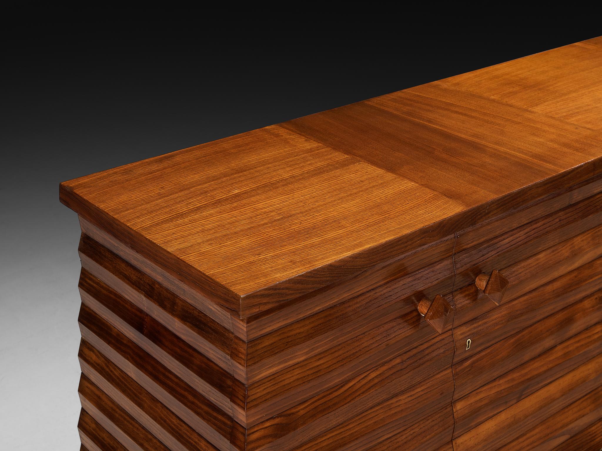 Art Déco Credenza anni '30 Osvaldo Borsani per ABV con bar integrato in legno di castagno in vendita