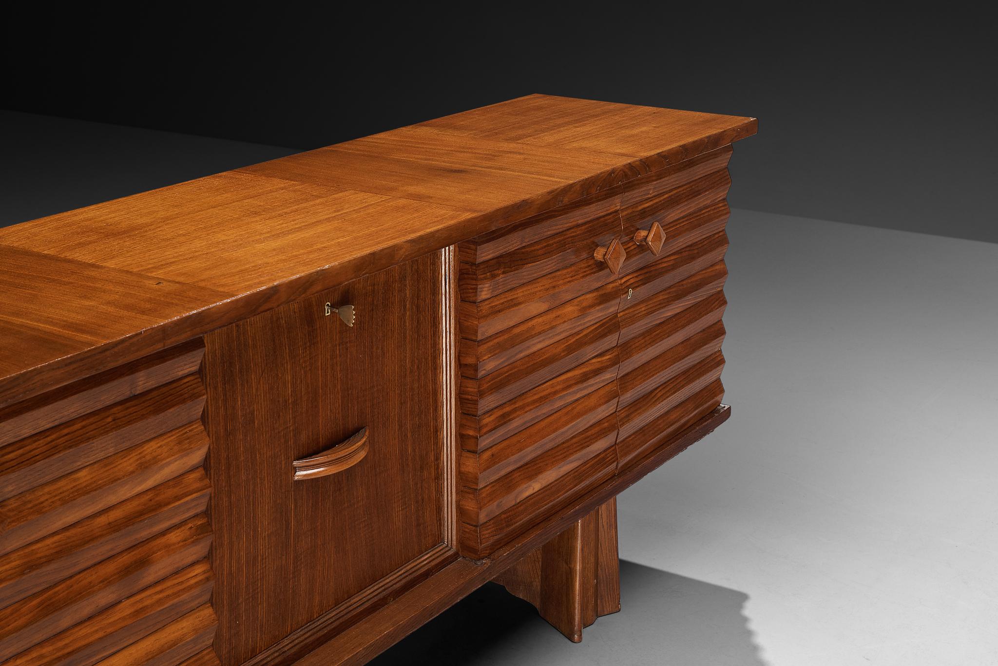 Credenza anni '30 Osvaldo Borsani per ABV con bar integrato in legno di castagno In condizioni buone in vendita a Waalwijk, NL