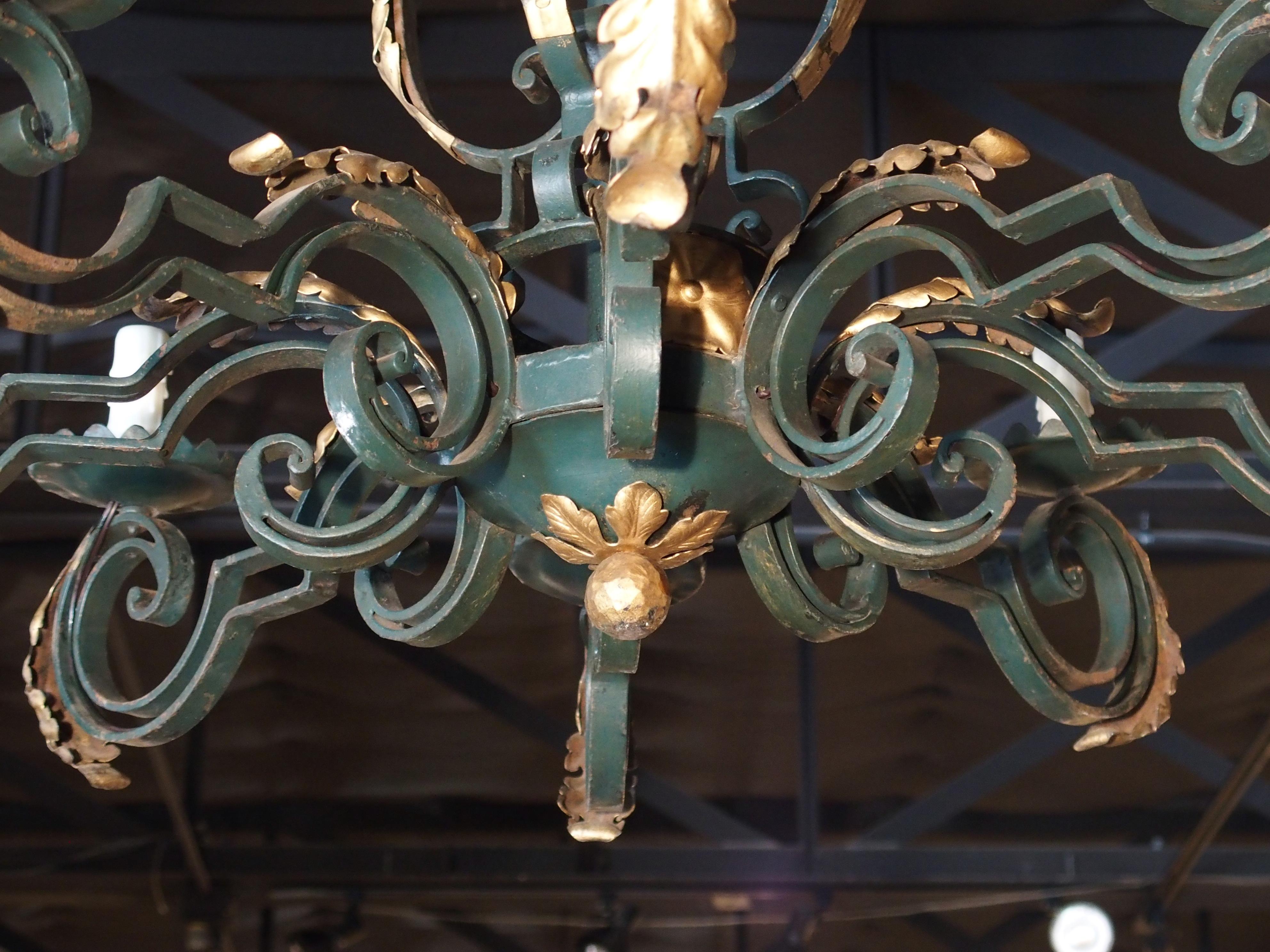 1930s Painted Iron and Tole 8-Light Chandelier from France 2