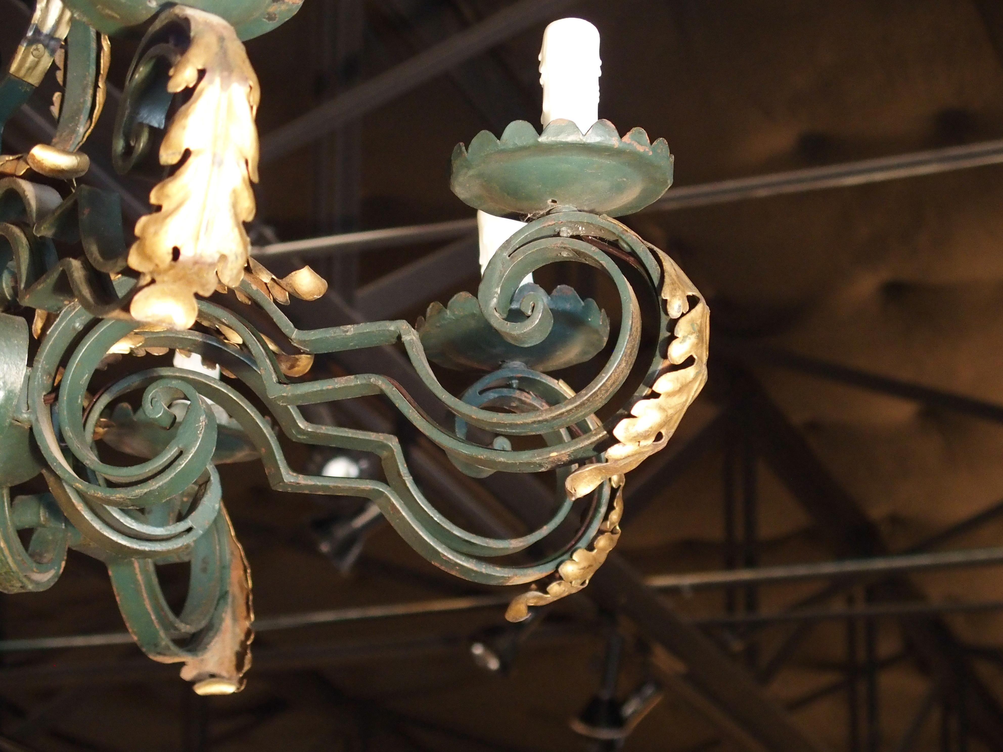 1930s Painted Iron and Tole 8-Light Chandelier from France 7