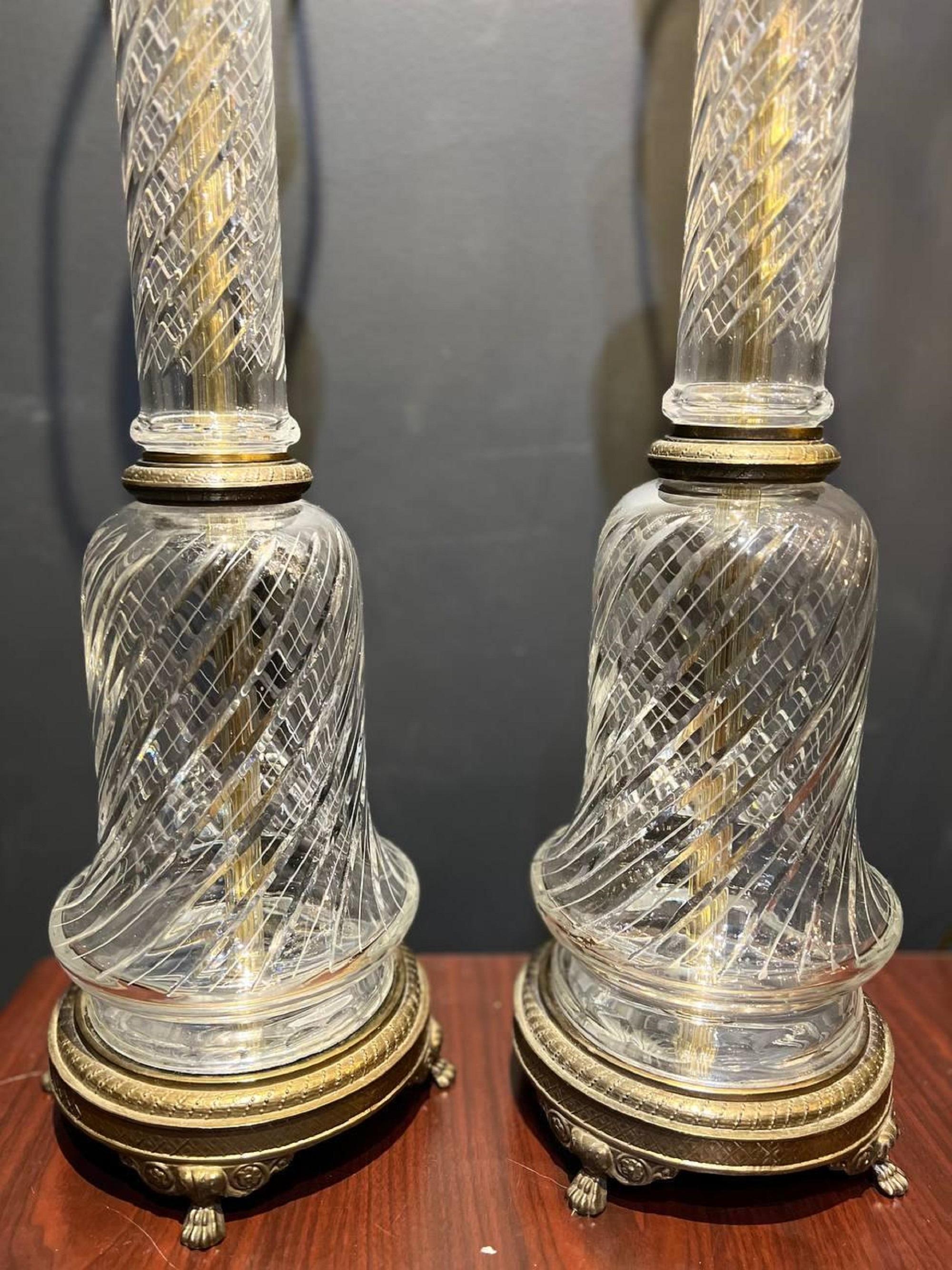 1930er Jahre Paar Kristall-Tischlampen im Zustand „Gut“ im Angebot in New York, NY