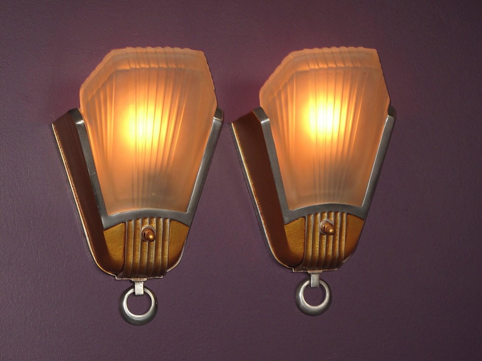 Mid-Century moderno Coppia di lampade a incasso MCM degli anni '30, originali e d'epoca. prezzo per coppia in vendita