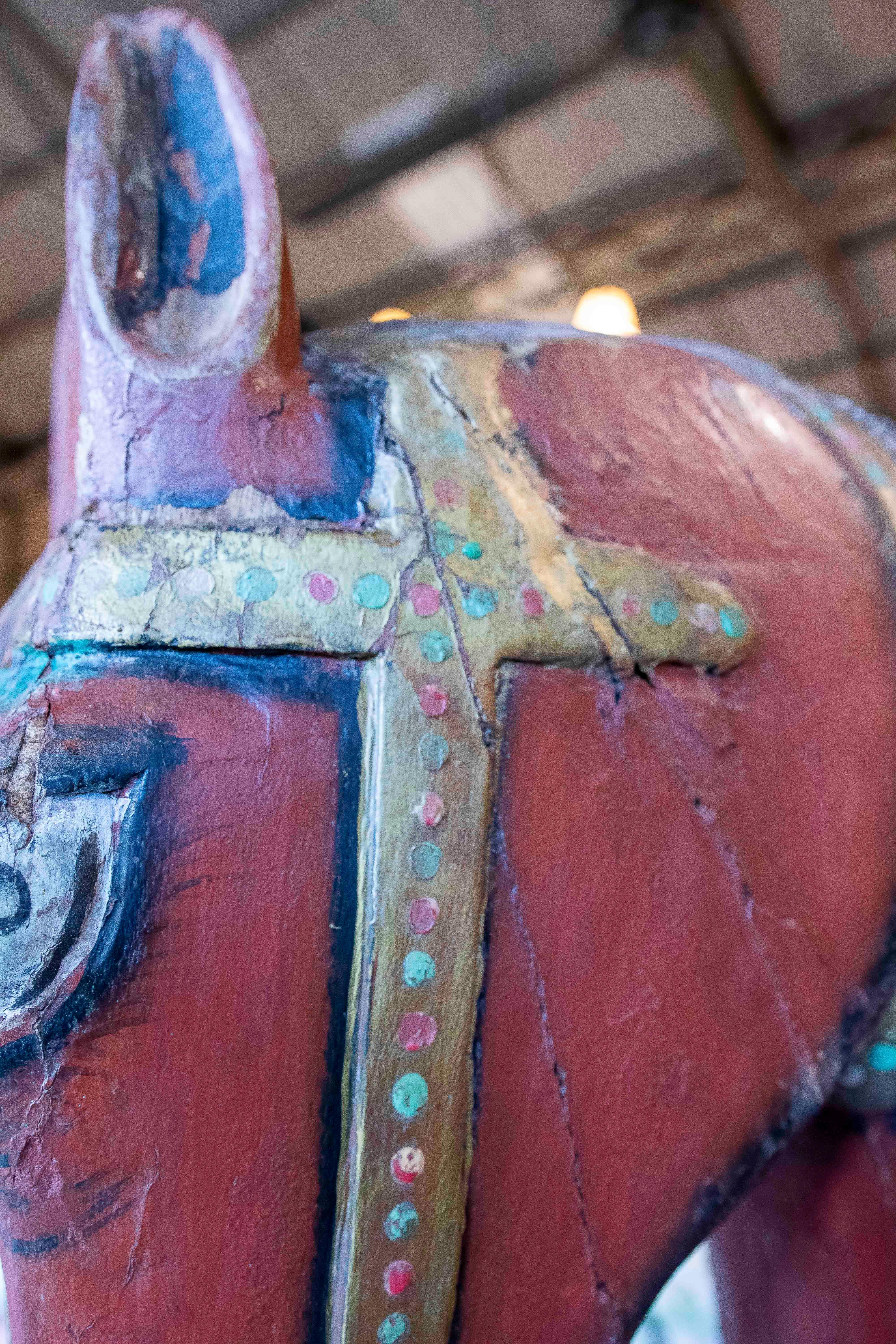 1930s Pair of Antique Painted Wooden Horses with Ornamental Details and Wheels 8