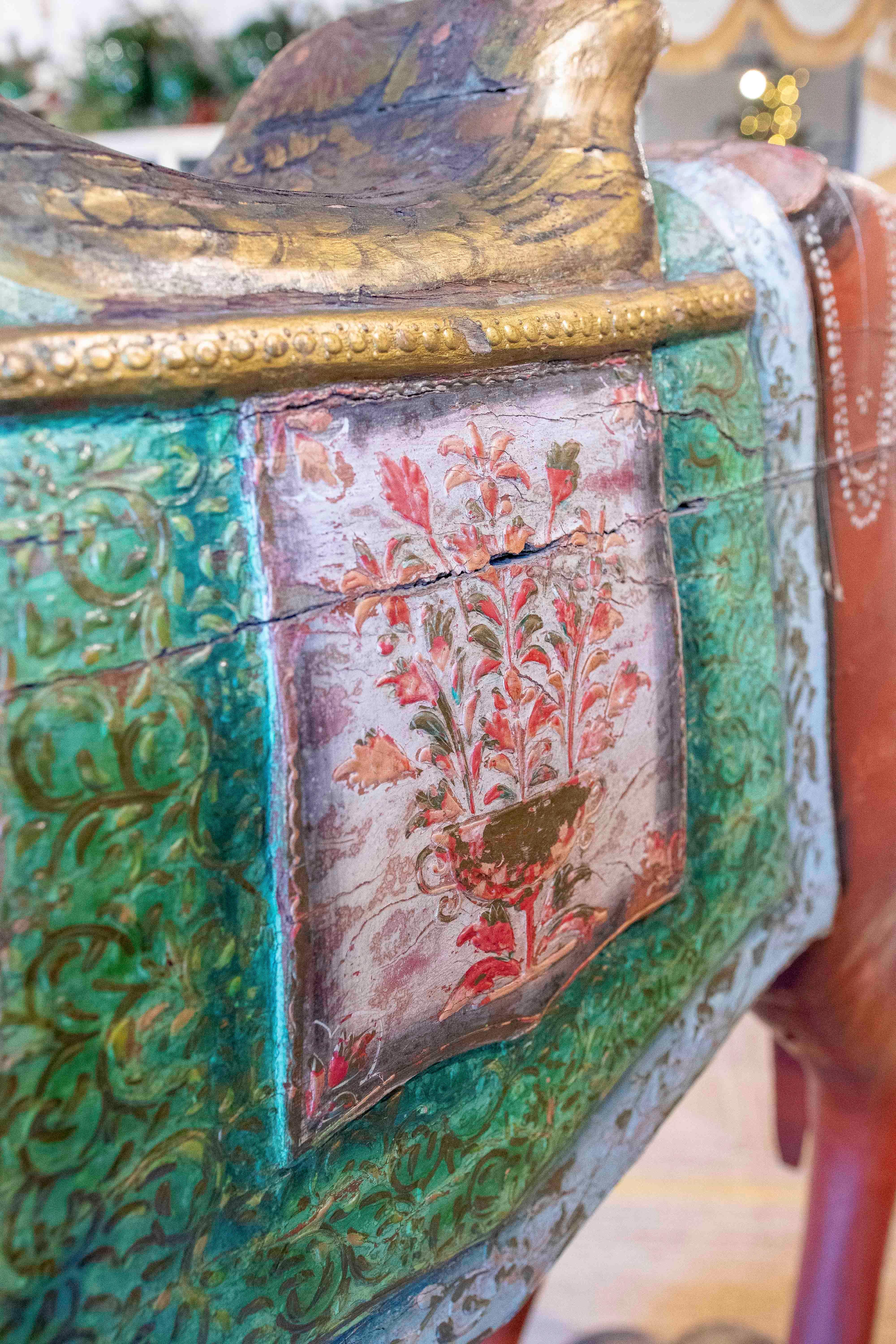 1930s Pair of Antique Painted Wooden Horses with Ornamental Details and Wheels 9