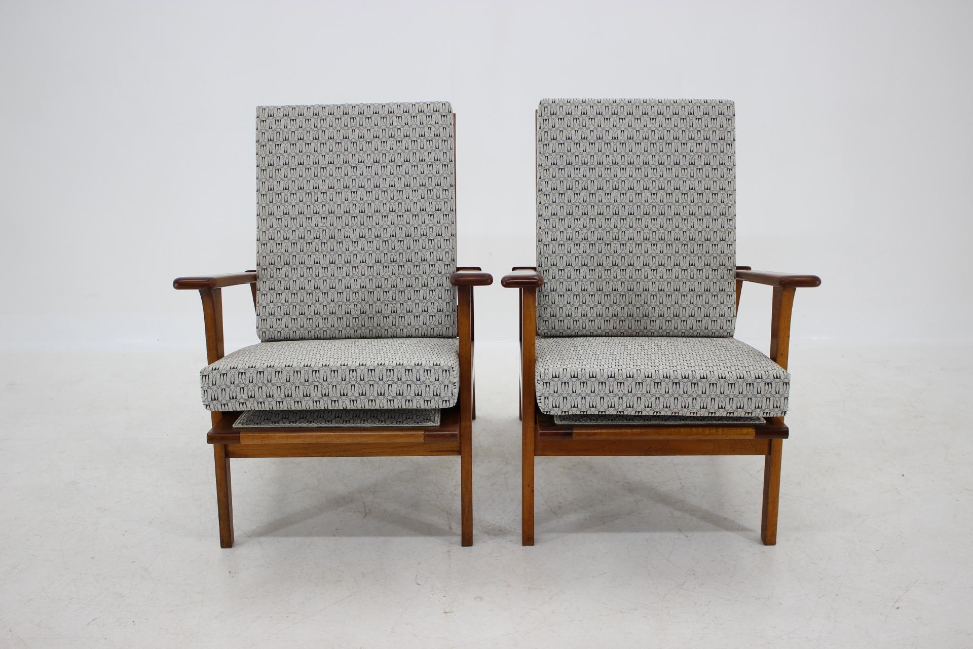 Fabric 1930s Pair of Antonin Heythum Very Rare Armchairs and Stools, Czechoslovakia For Sale
