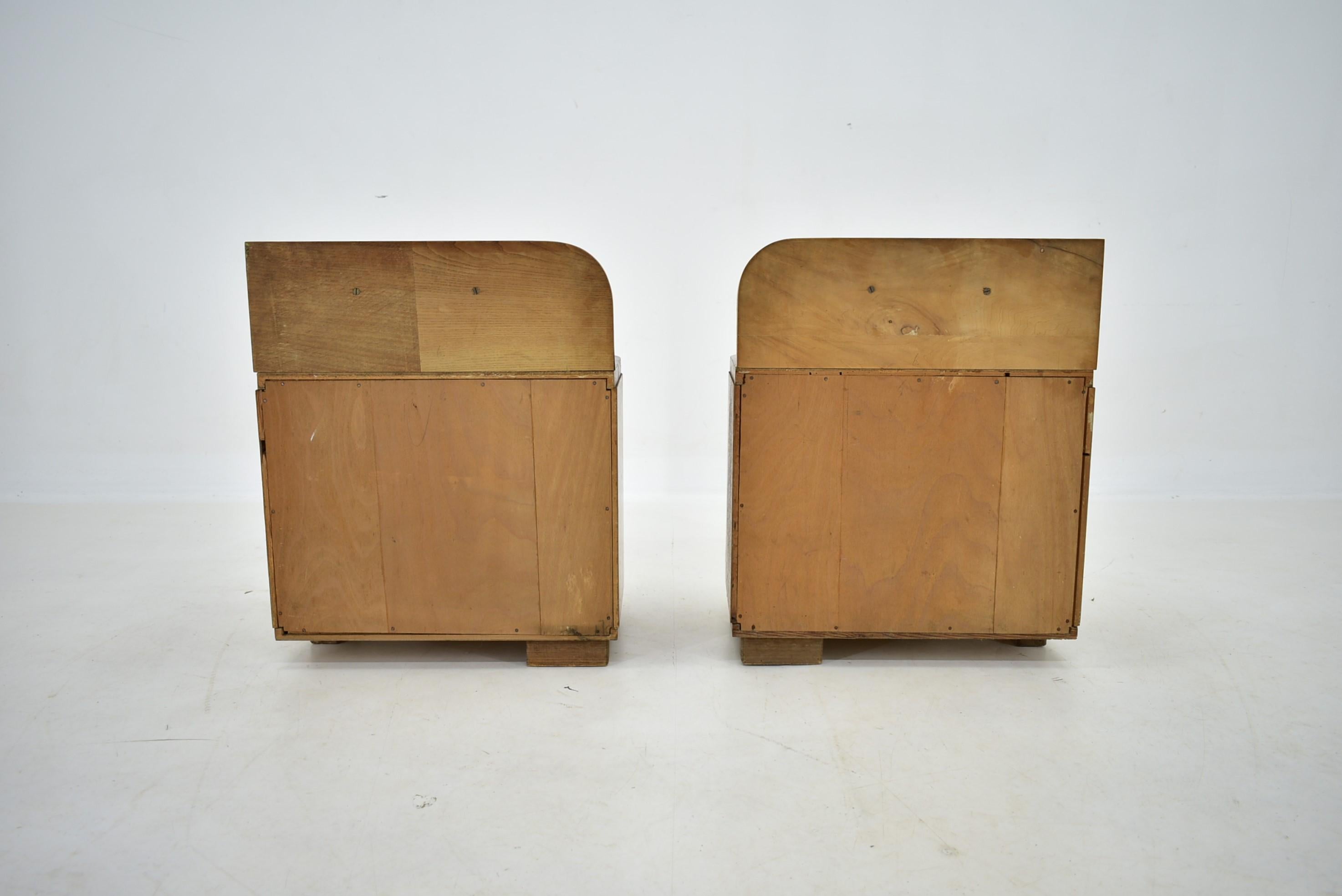 1930s Pair of Art Deco Bedside Tables, Czechoslovakia 9