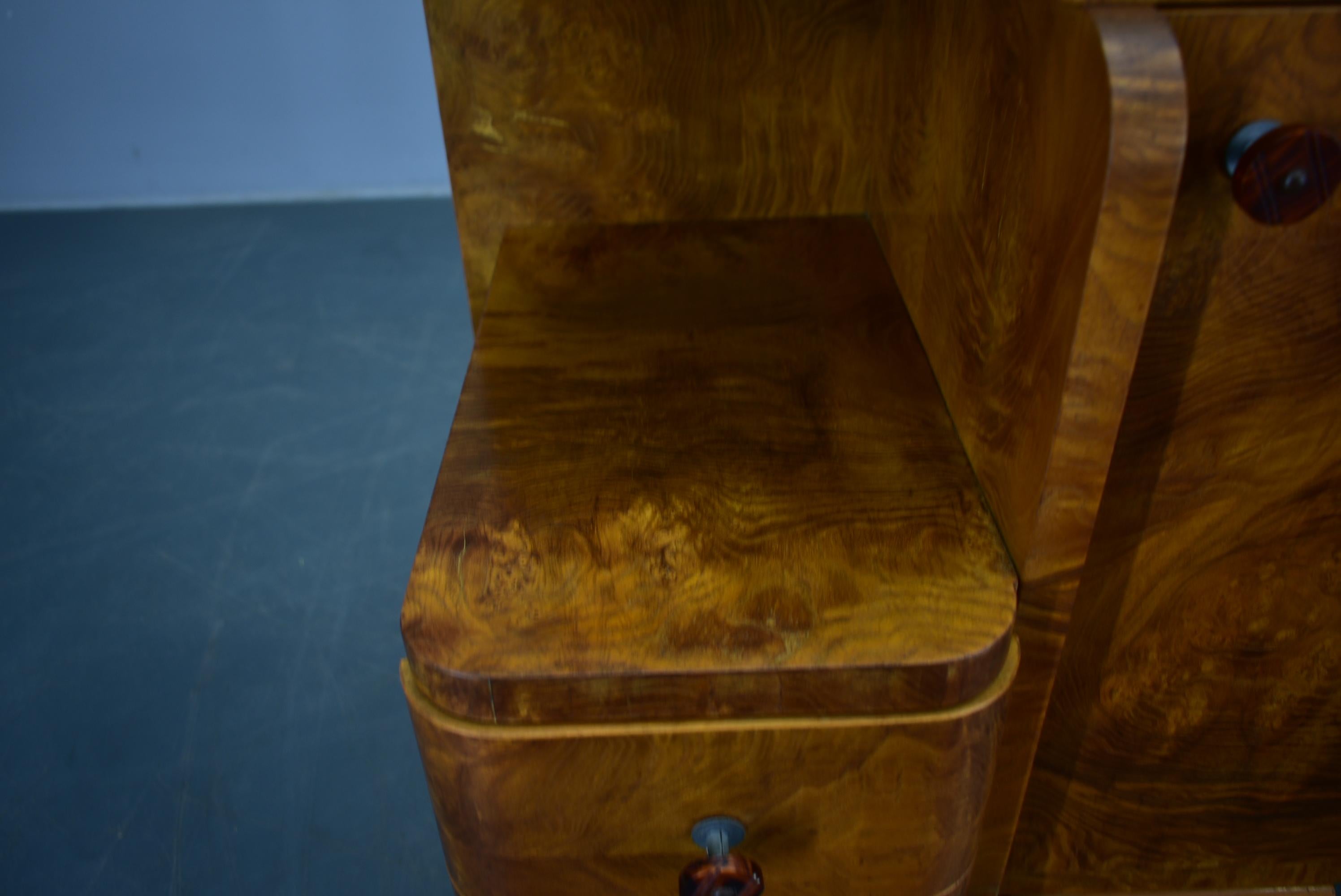 1930s Pair of Art Deco Bedside Tables, Czechoslovakia For Sale 1