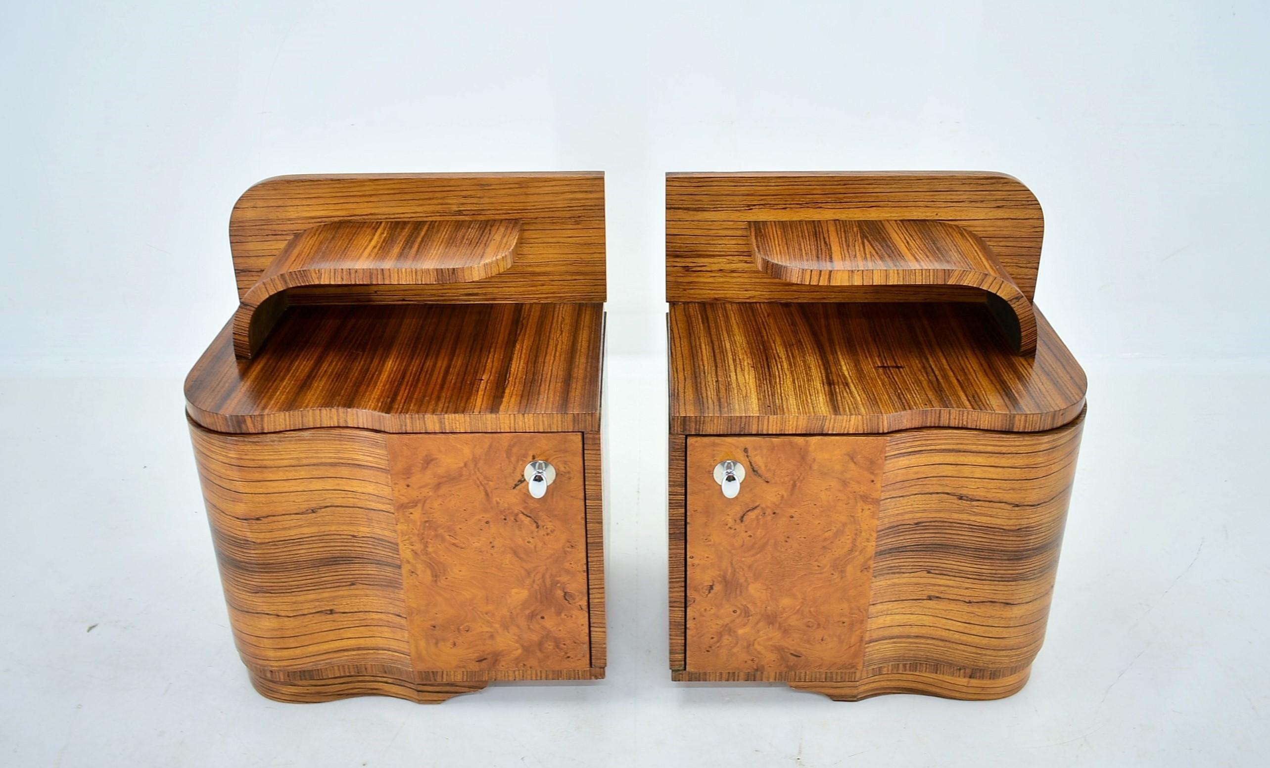 1930s Pair of Art Deco Bedside Tables, Czechoslovakia 2