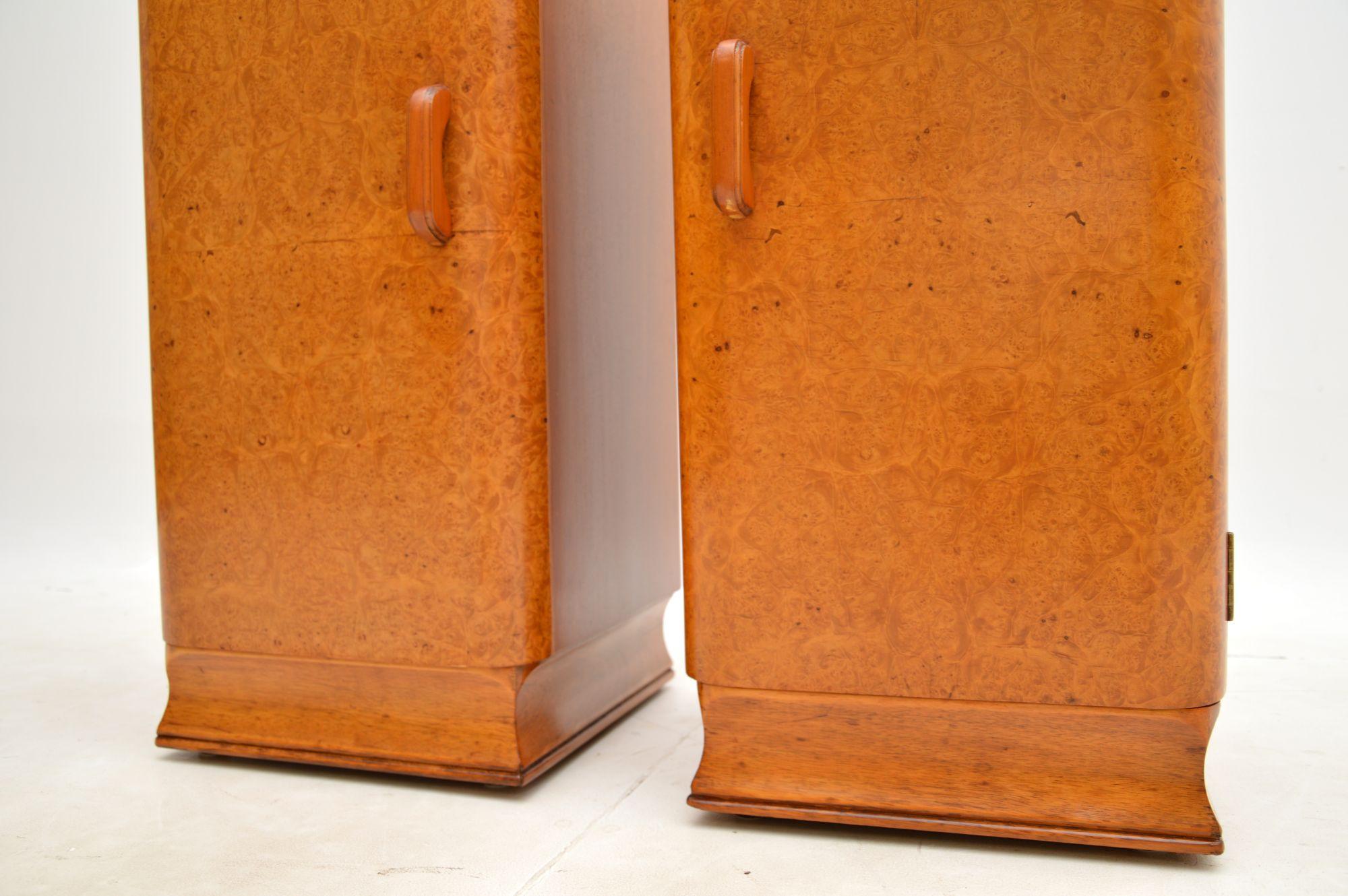 1930s Pair of Art Deco Bird’S-Eye Maple Bedside Cabinets 5