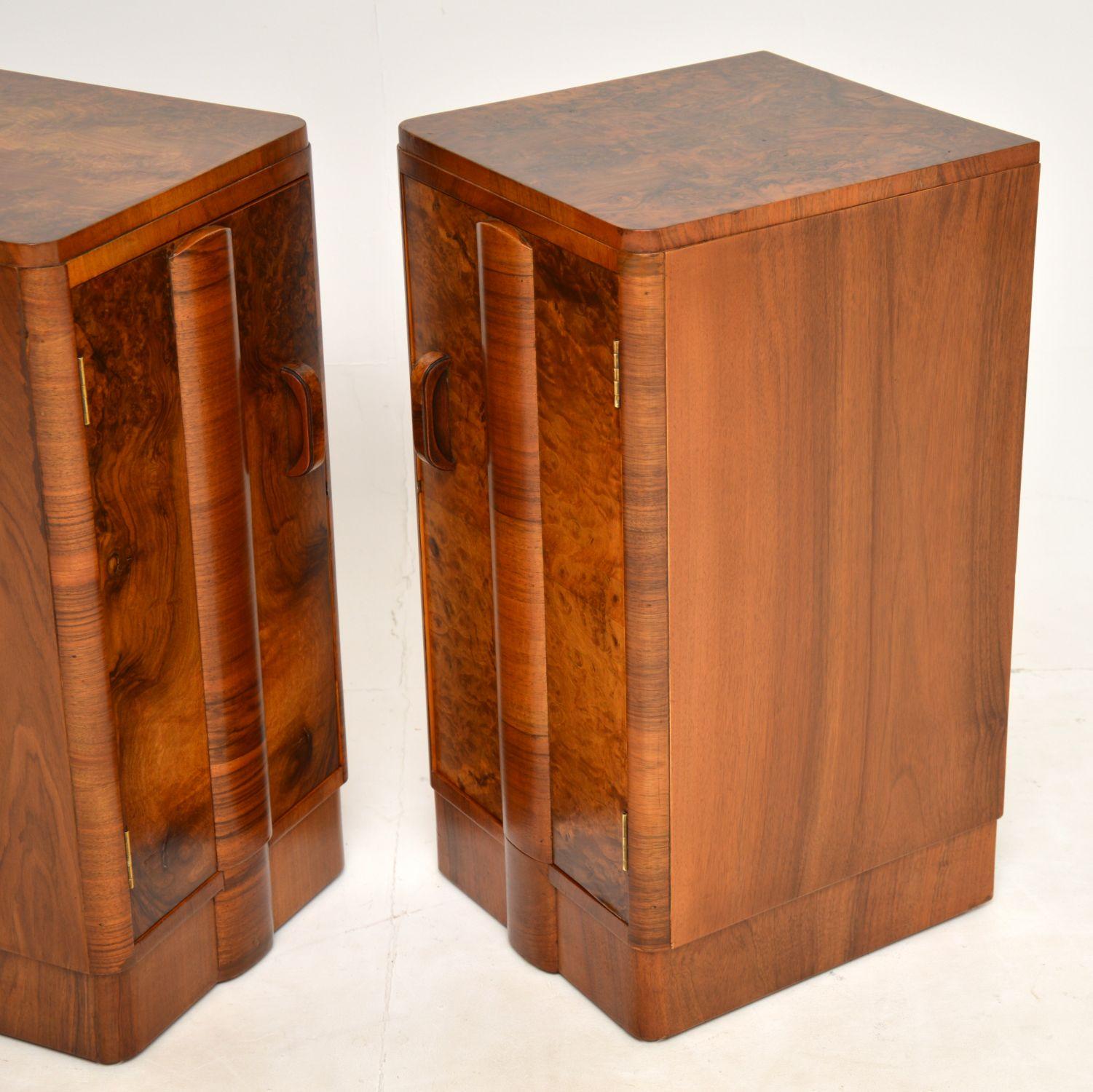 1930's Pair of Art Deco Burr Walnut Bedside Cabinets 7