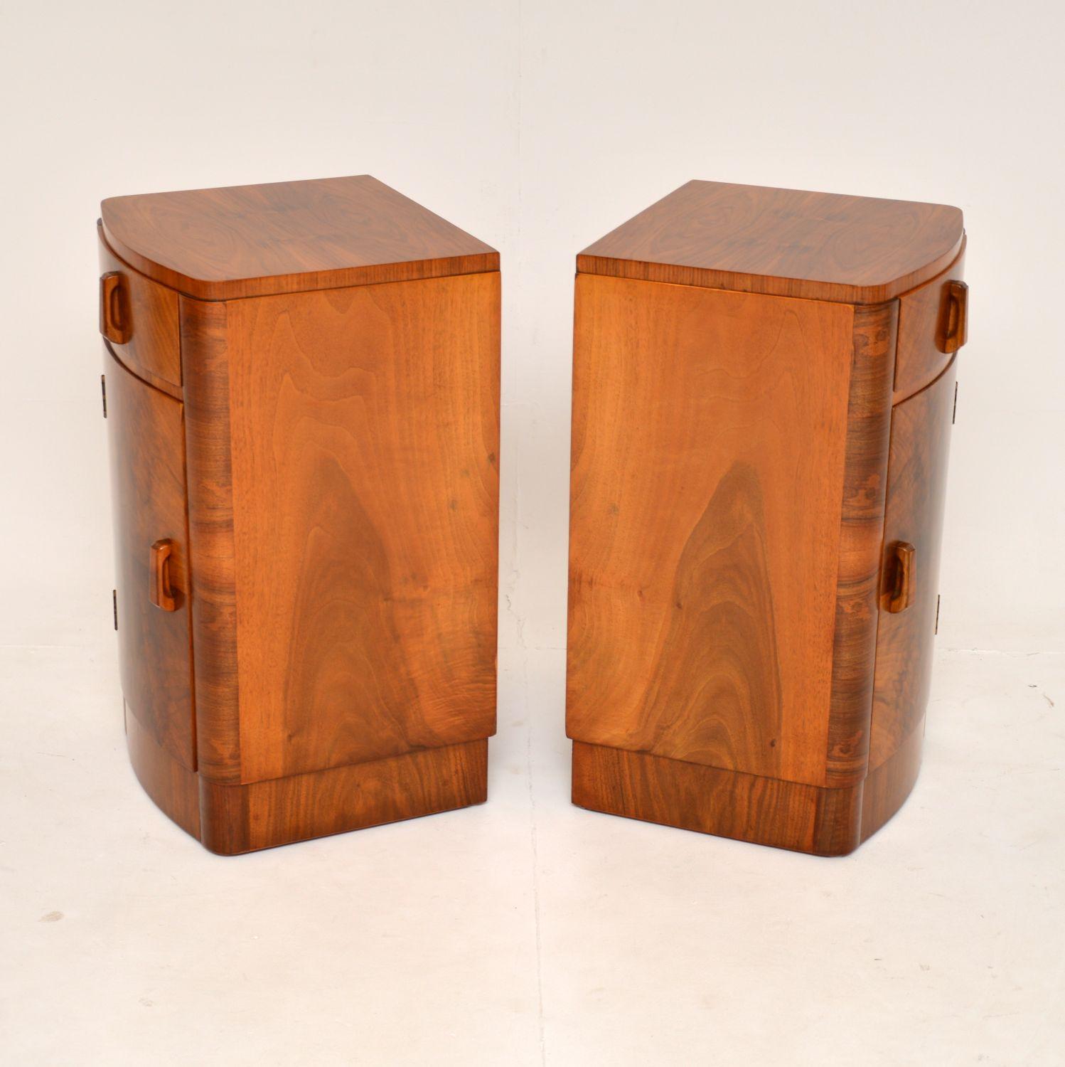 1930's Pair of Art Deco Figured Walnut Bedside Cabinets 2
