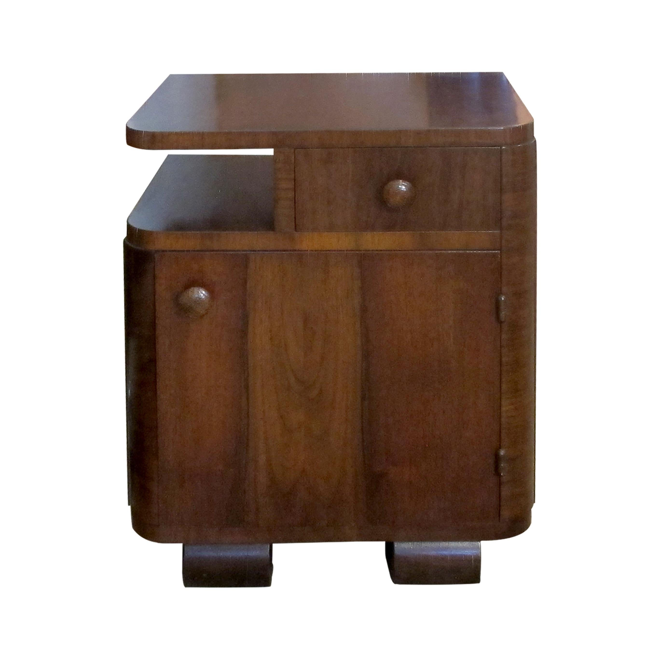 1930s Pair of Art Deco Walnut Veneers Bedside Table/Nightstands,  French 1