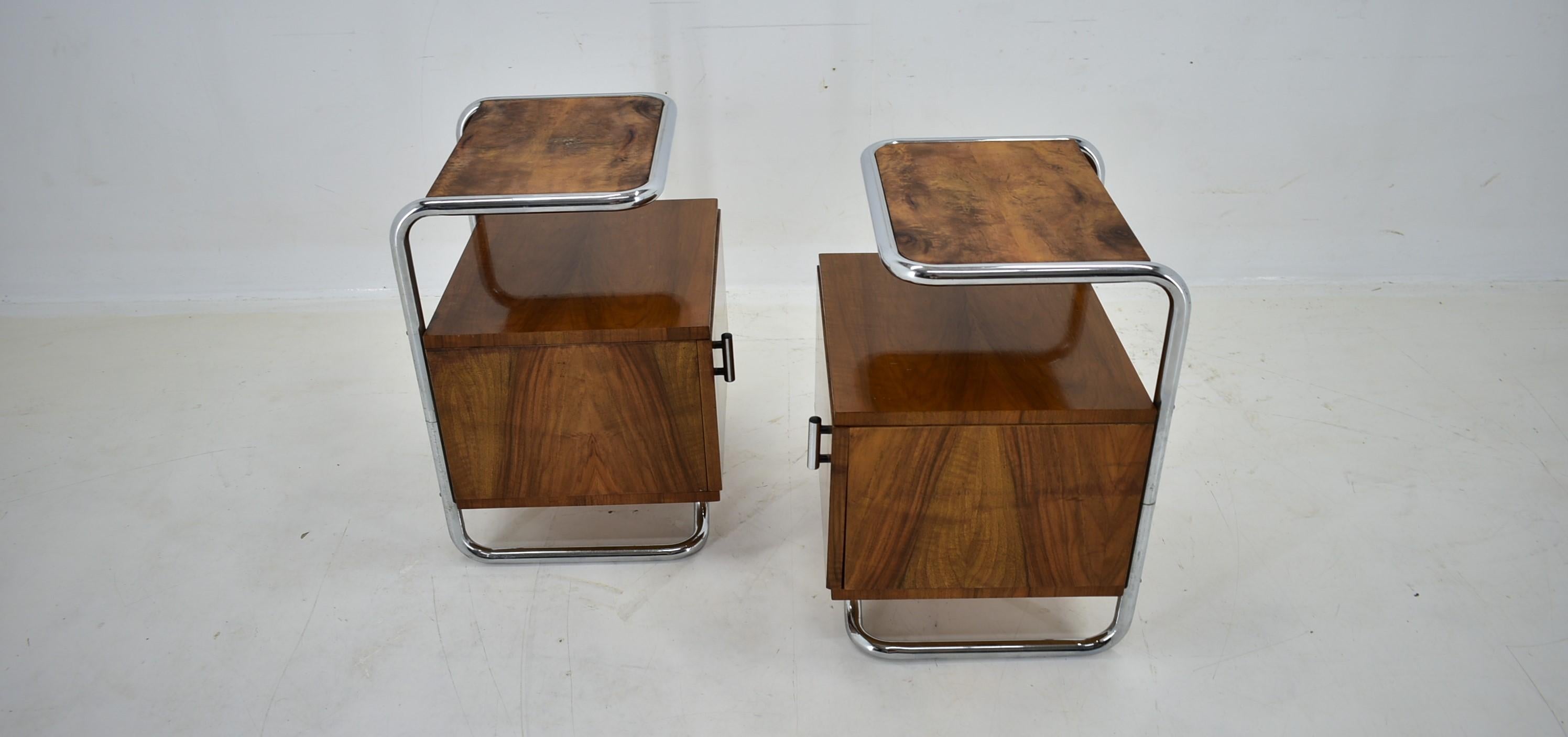1930s Pair of Bauhaus Bedside Tables by Beck Arnošt for  Mucke-Melder 11