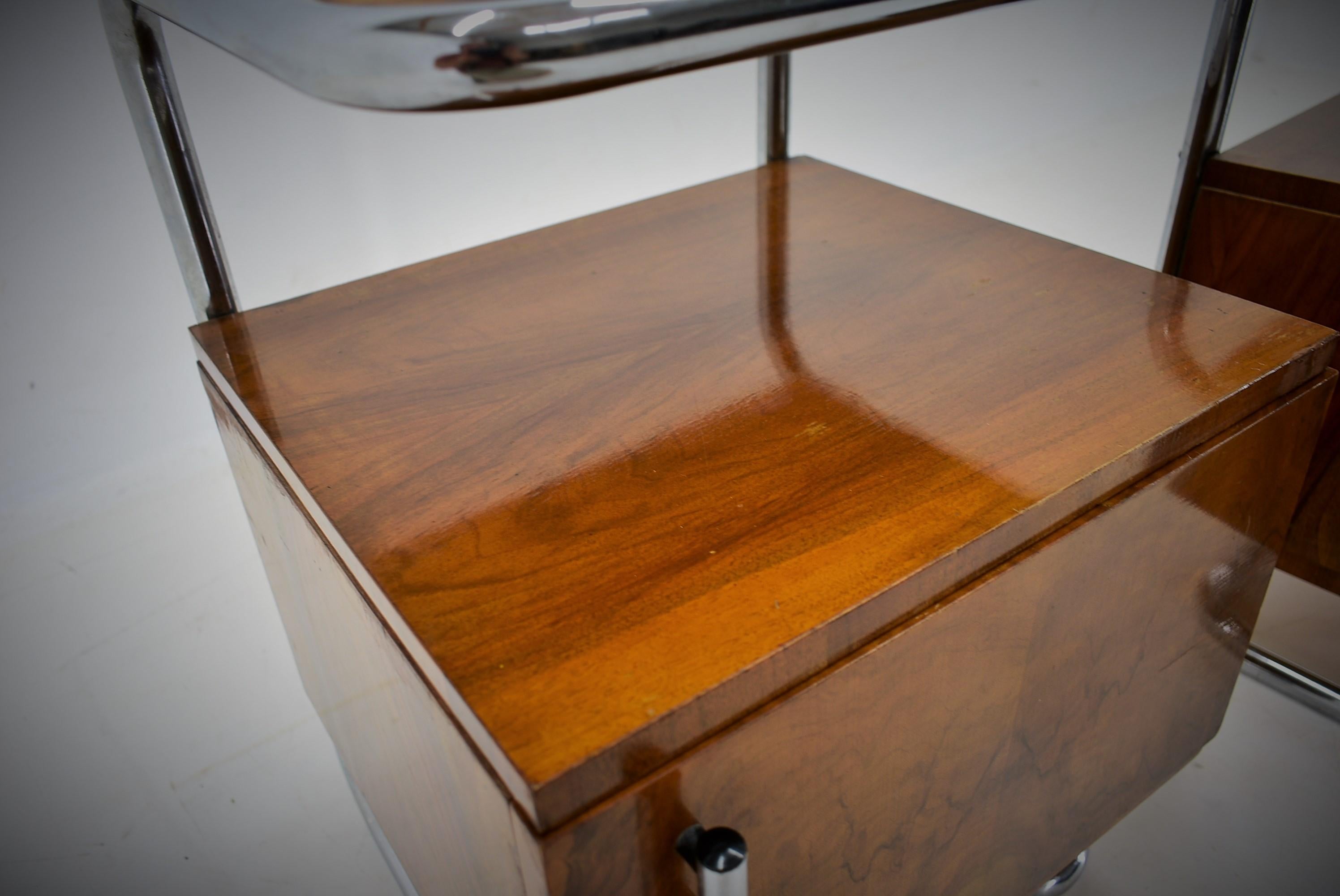 Chrome 1930s Pair of Bauhaus Bedside Tables by Beck Arnošt for  Mucke-Melder