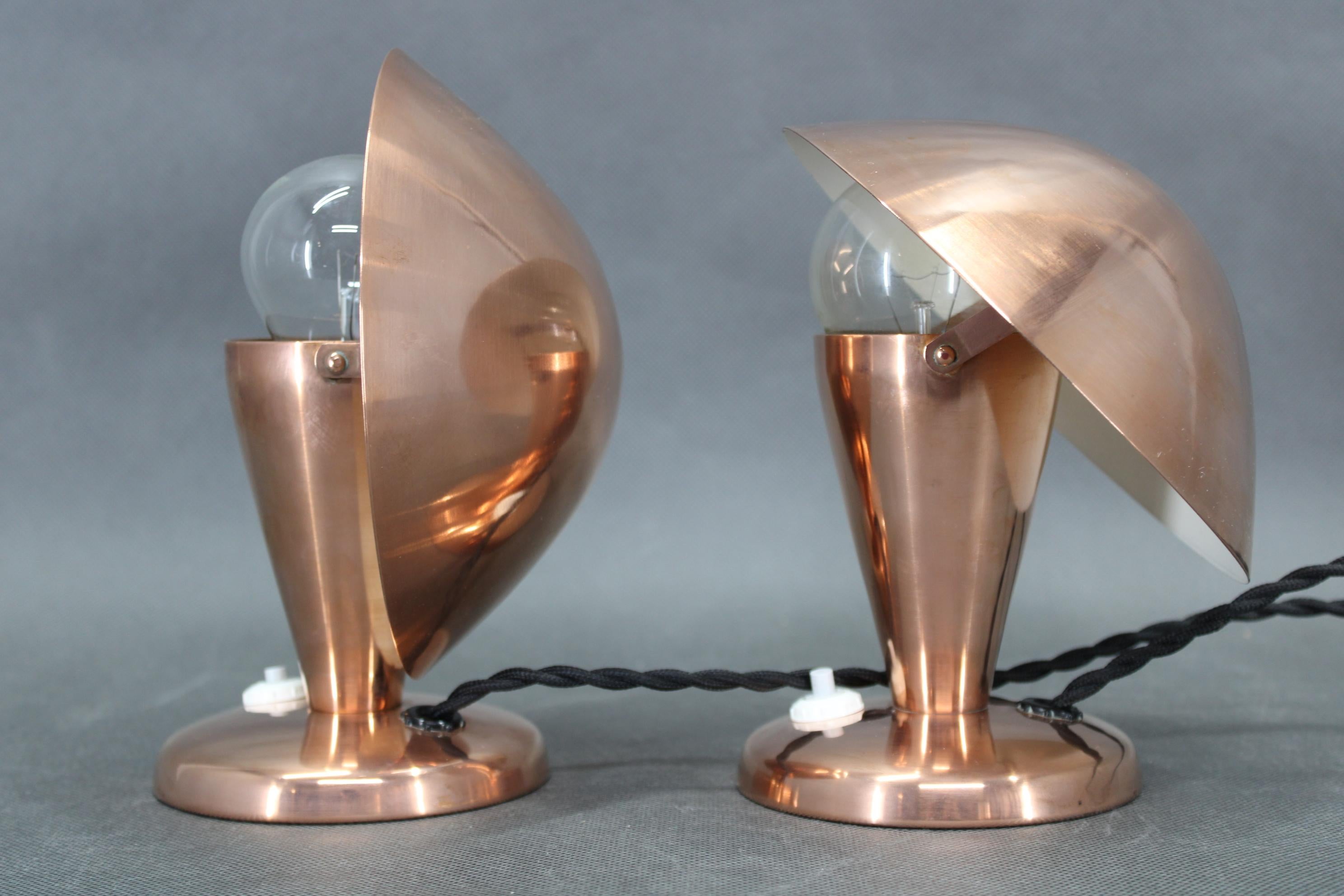 1930s Pair of Bauhaus Mushroom Table Lamps in Copper Finish, Czechoslovakia 2