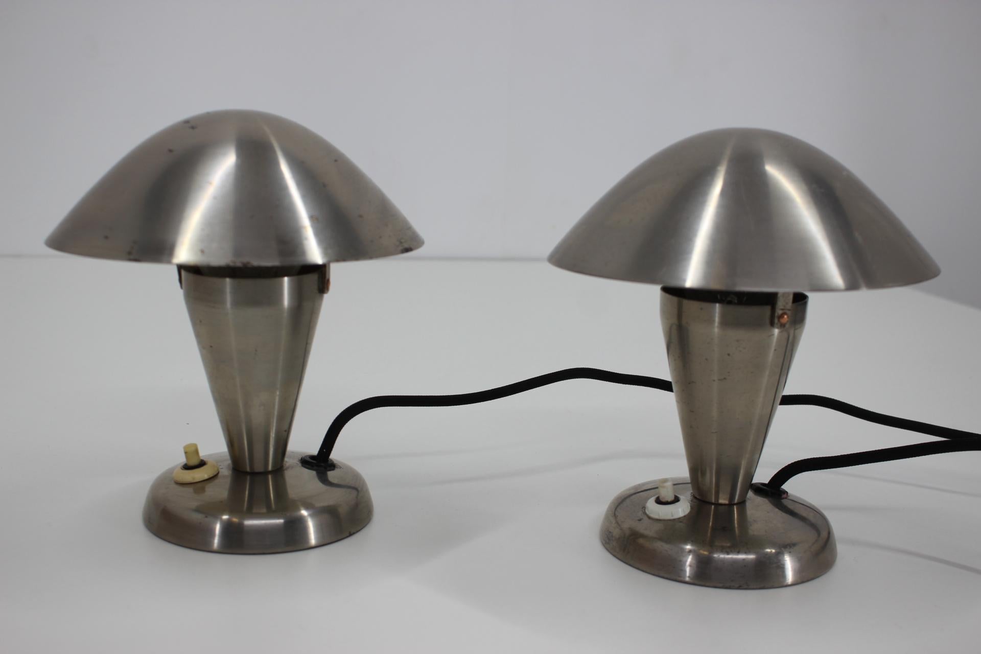 Polychromed 1930s Pair of Chrome Plated Bauhaus Lamps, Czechoslovakia For Sale
